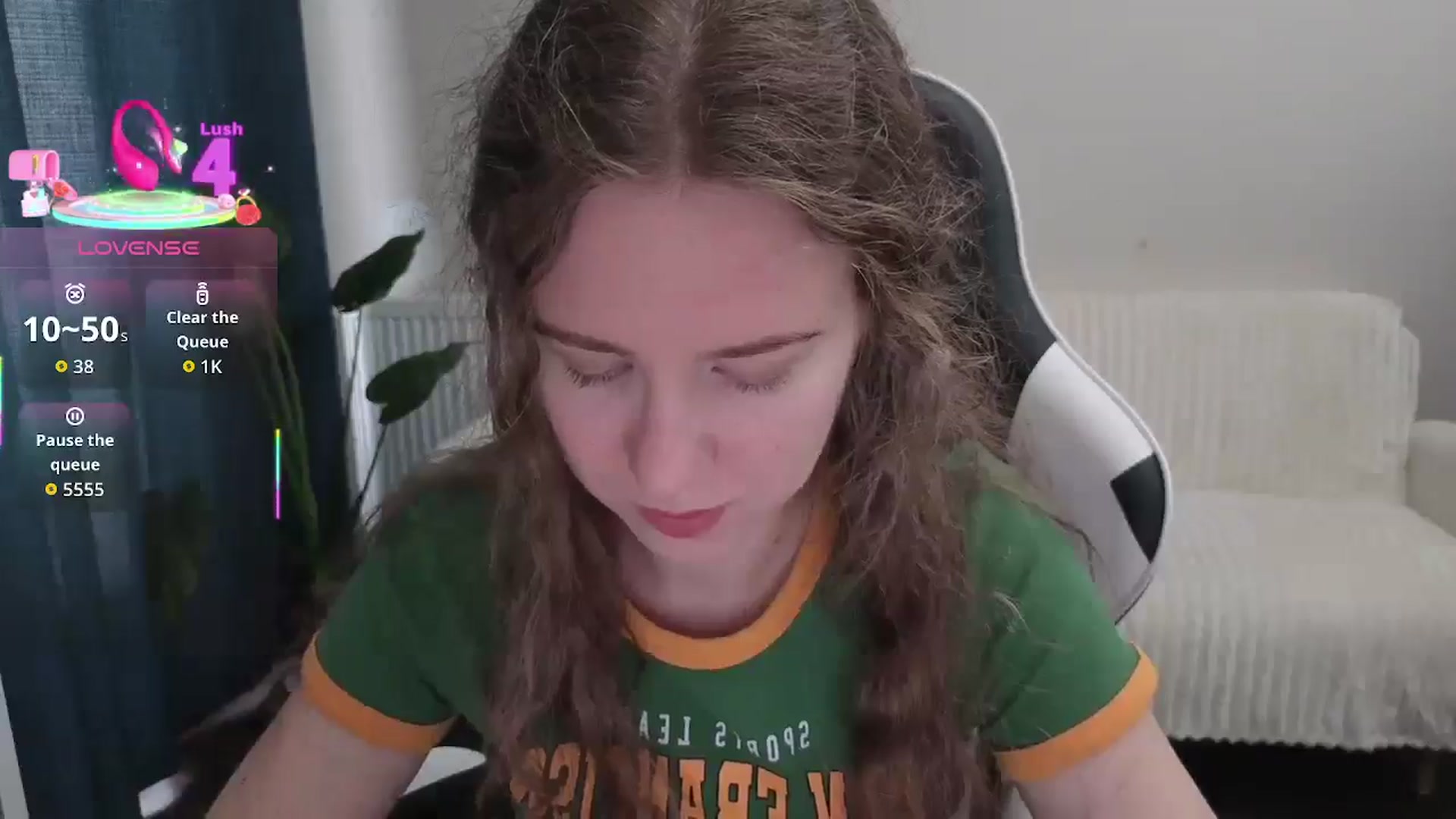 Gallery image thumbnail from BlueFlowerr's myfreecams stream on, 10/02/2025, 14:16 image 4 of 20