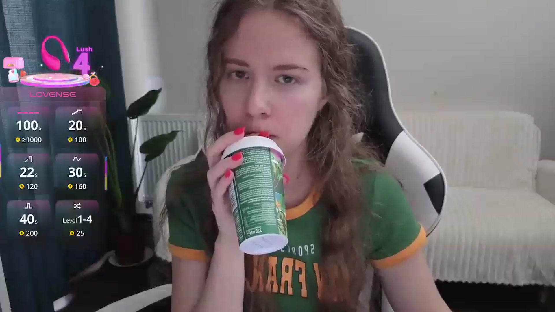 Gallery image thumbnail from BlueFlowerr's myfreecams stream on, 10/02/2025, 14:16 image 5 of 20