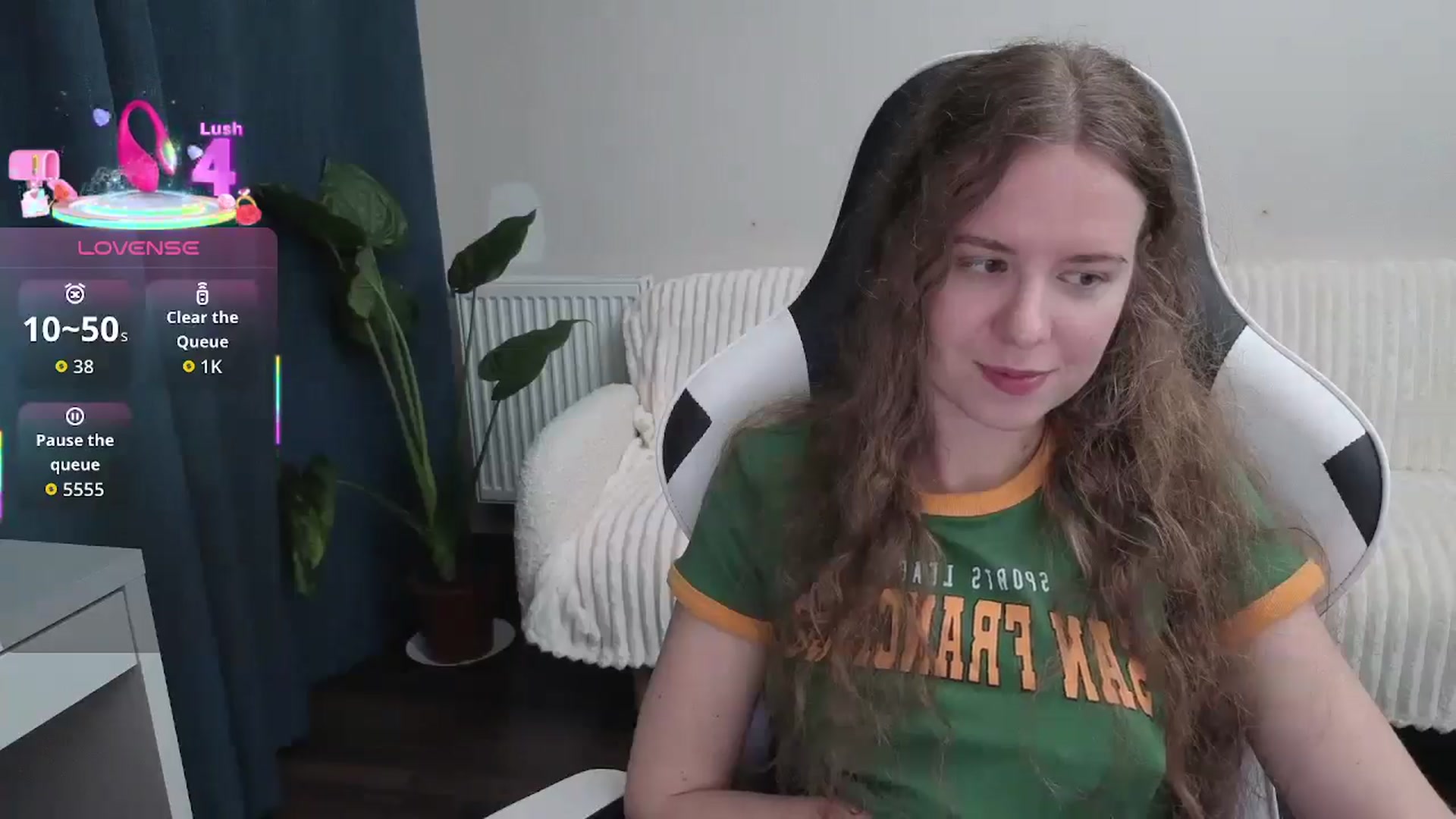 Gallery image thumbnail from BlueFlowerr's myfreecams stream on, 10/02/2025, 18:56 image 11 of 20
