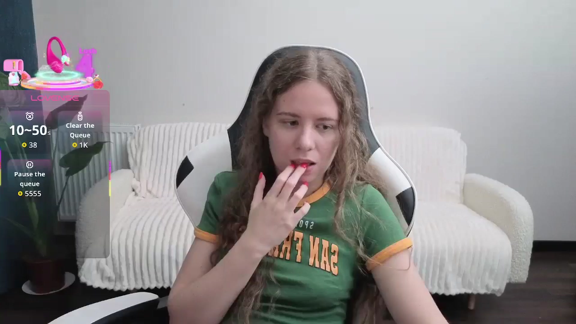 Gallery image thumbnail from BlueFlowerr's myfreecams stream on, 10/02/2025, 20:41 image 8 of 20