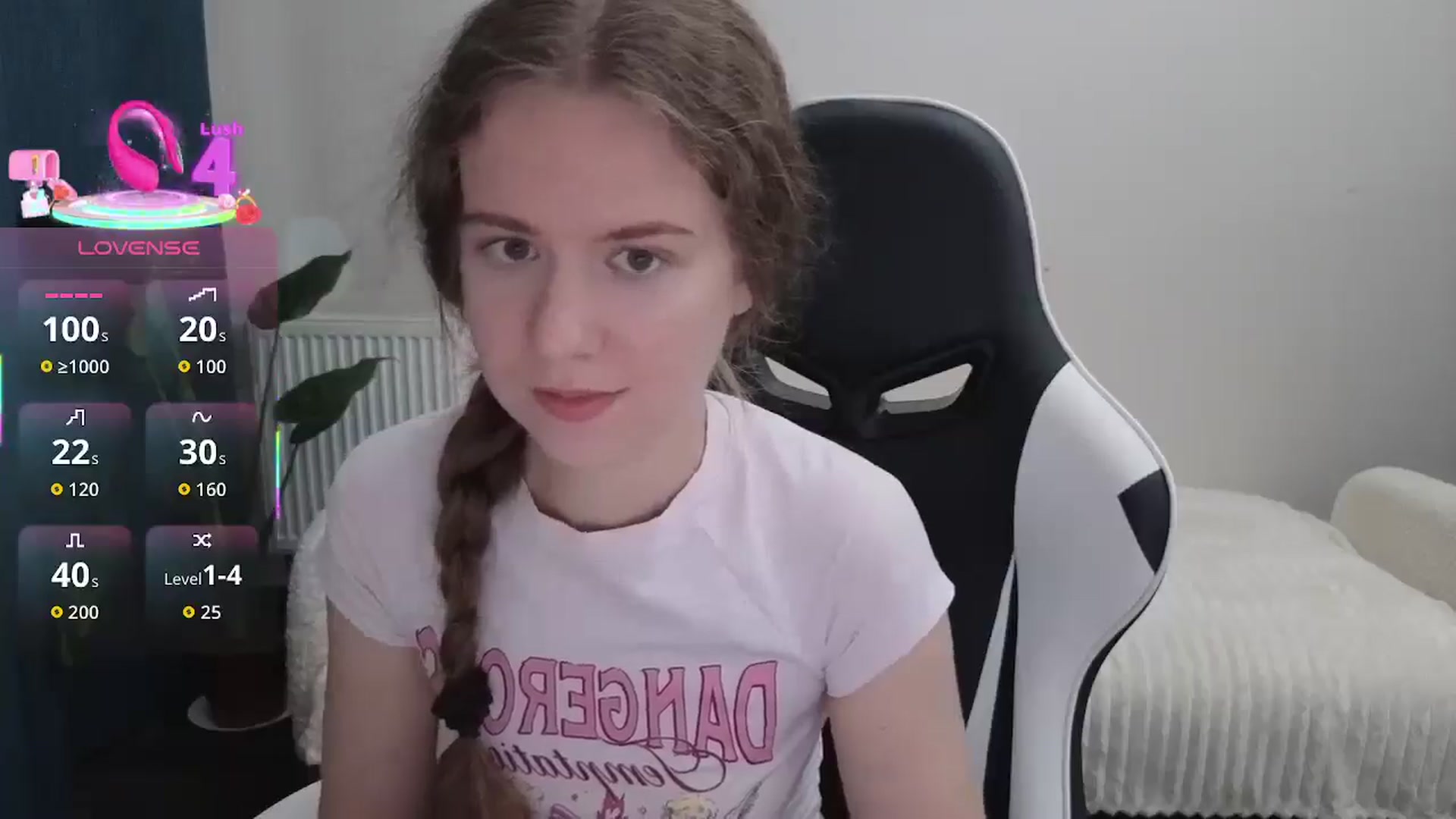 Gallery image thumbnail from BlueFlowerr's myfreecams stream on, 10/03/2025, 19:06 image 4 of 20