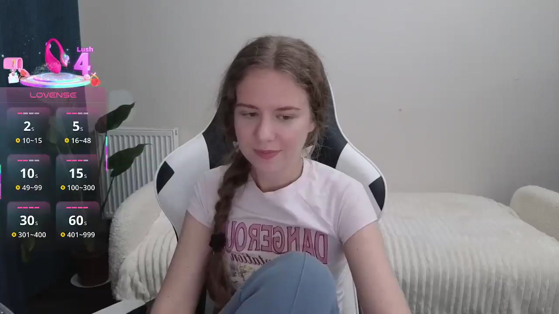 Gallery image thumbnail from BlueFlowerr's myfreecams stream on, 10/03/2025, 19:06 image 12 of 20
