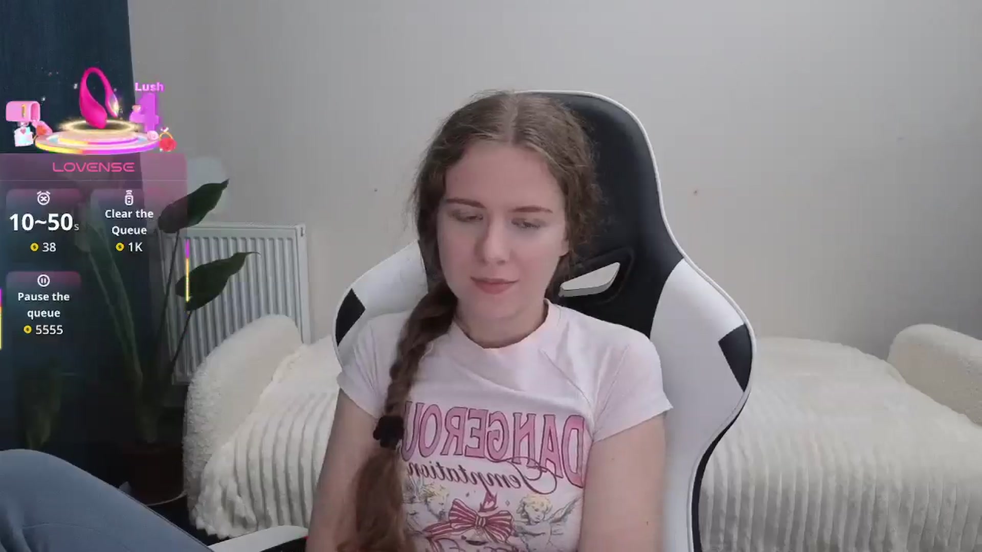 Gallery image thumbnail from BlueFlowerr's myfreecams stream on, 10/03/2025, 19:06 image 5 of 20