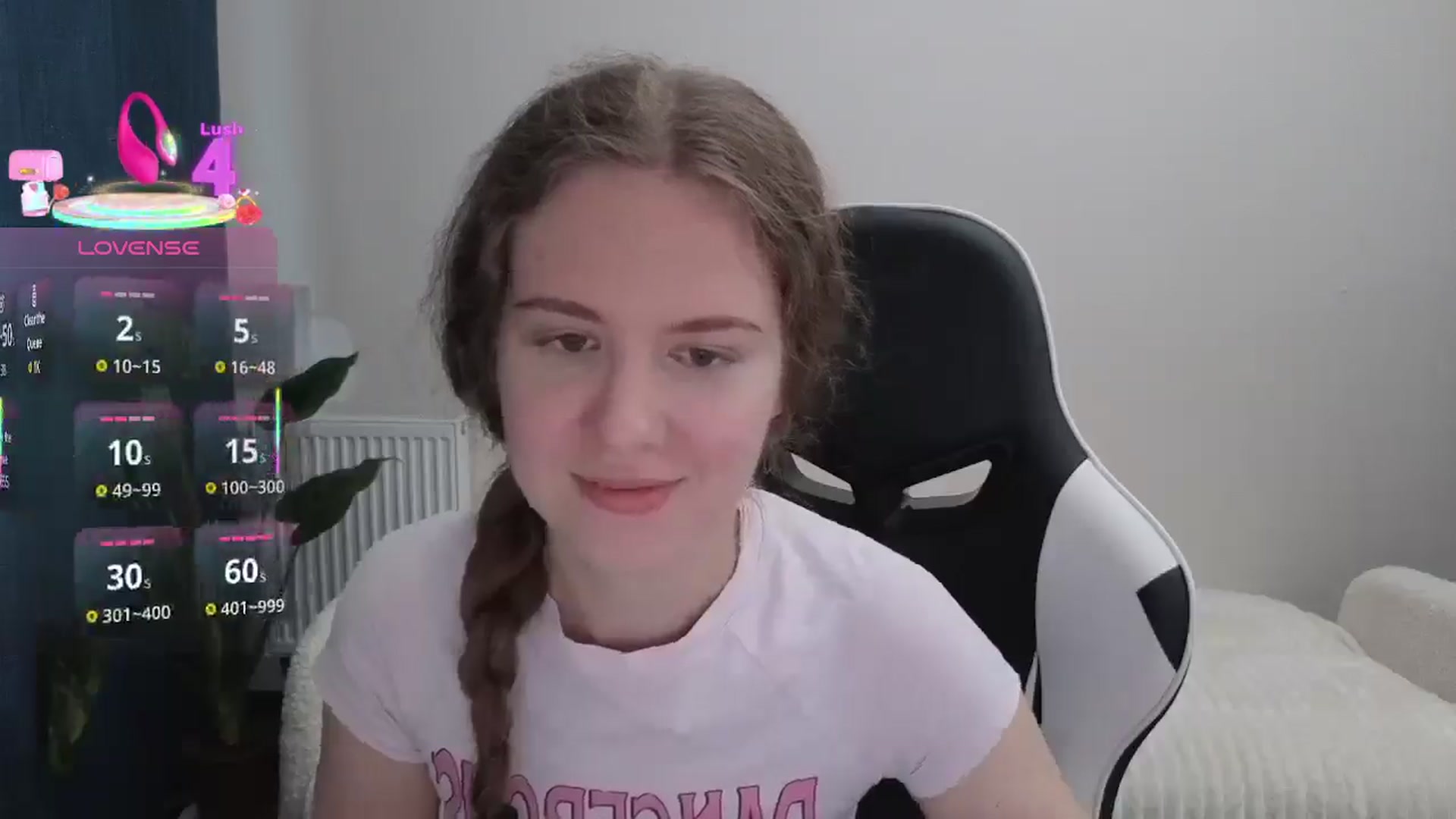 Gallery image thumbnail from BlueFlowerr's myfreecams stream on, 10/03/2025, 19:06 image 2 of 20