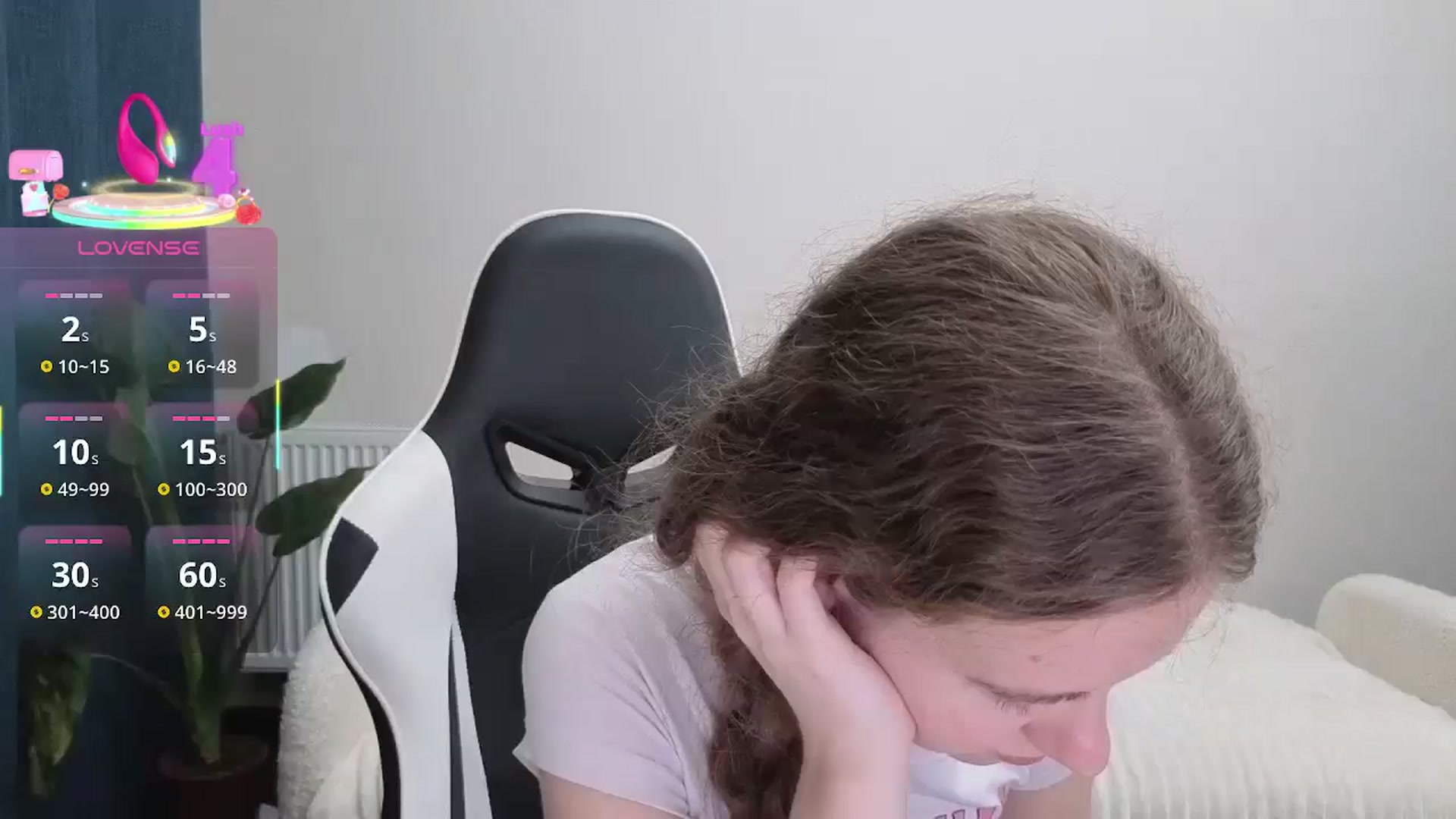 Gallery image thumbnail from BlueFlowerr's myfreecams stream on, 10/03/2025, 19:43 image 18 of 20