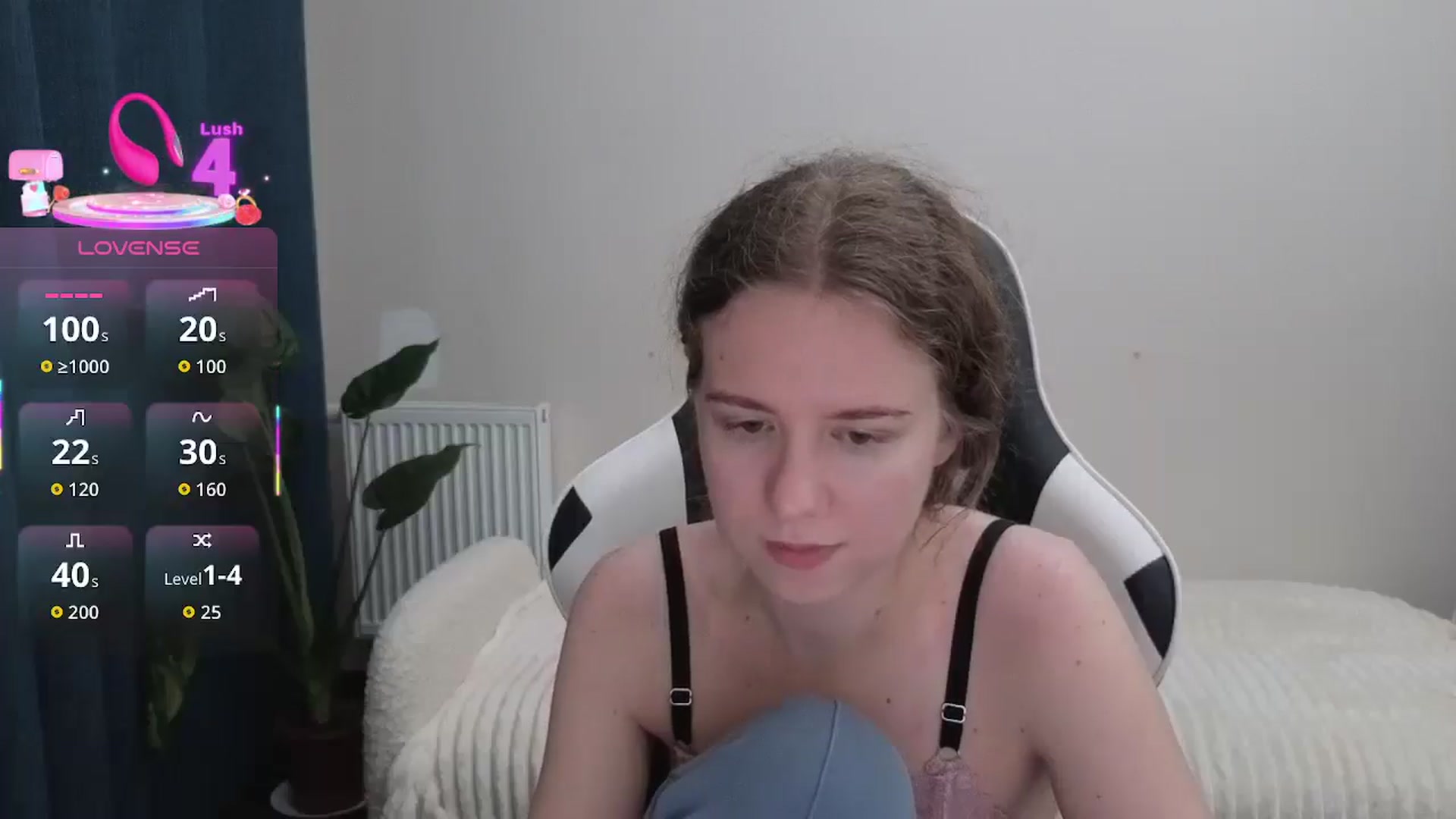 Gallery image thumbnail from BlueFlowerr's myfreecams stream on, 10/03/2025, 22:49 image 2 of 20