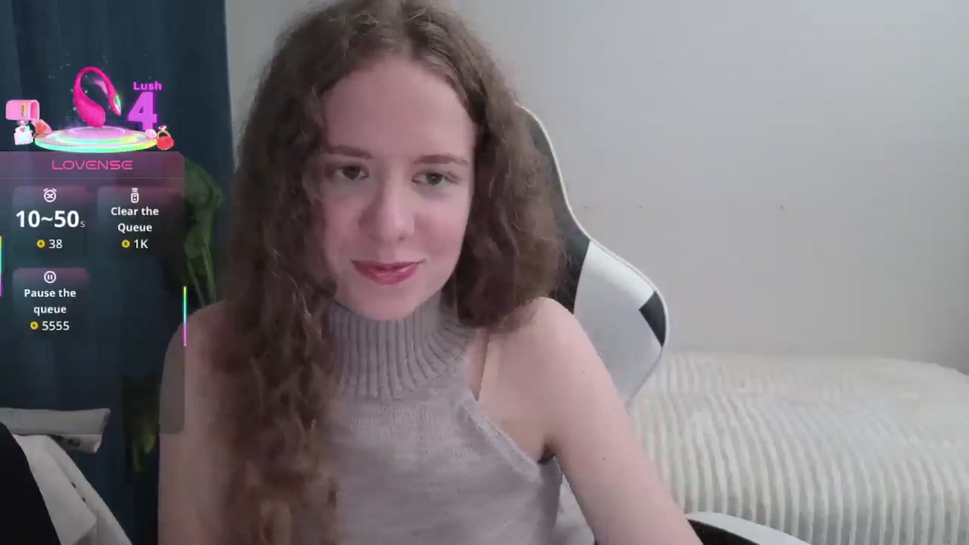 Gallery image thumbnail from BlueFlowerr's myfreecams stream on, 10/04/2025, 16:37 image 11 of 20