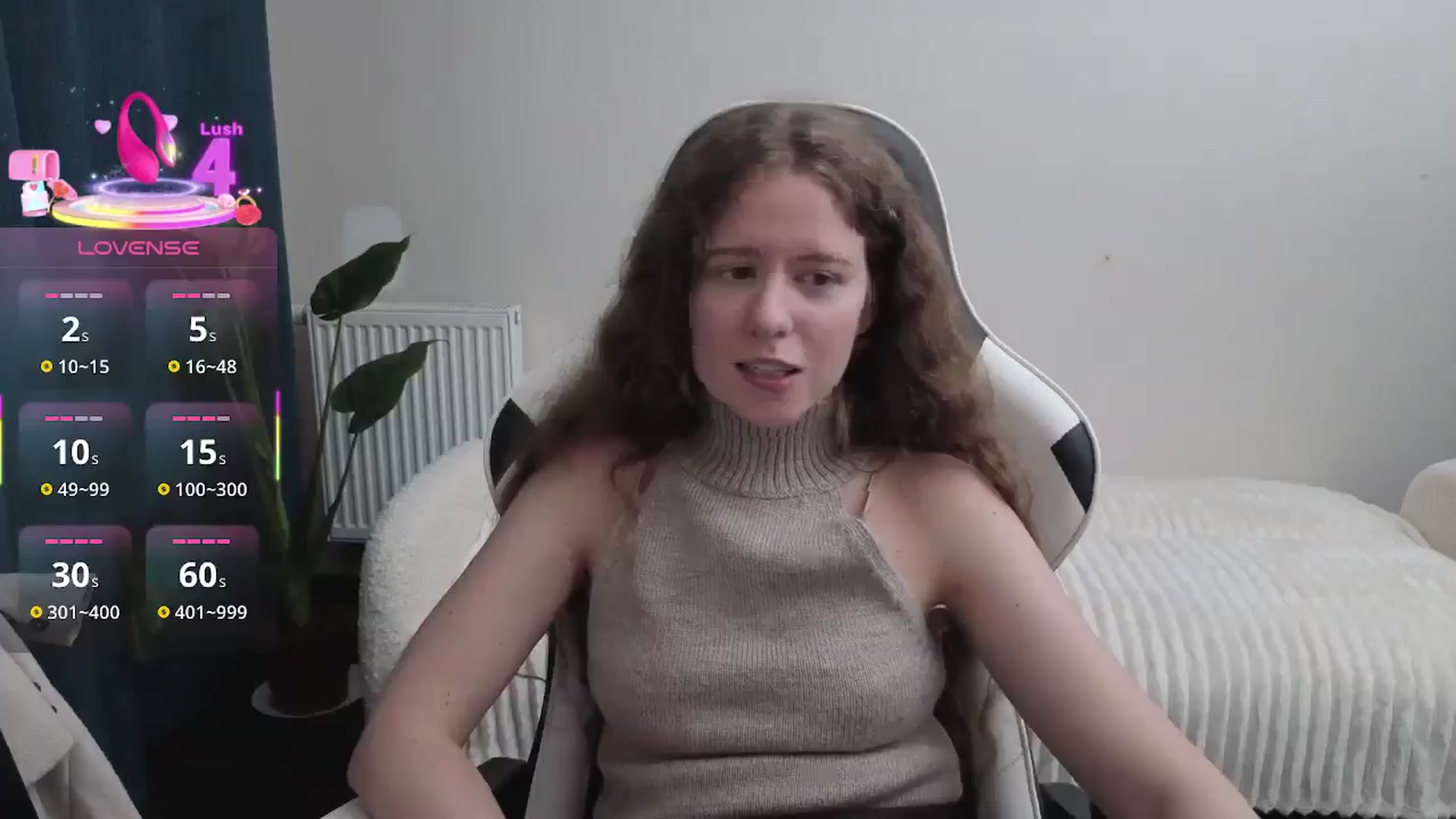 Gallery image thumbnail from BlueFlowerr's myfreecams stream on, 10/04/2025, 19:56 image 4 of 20