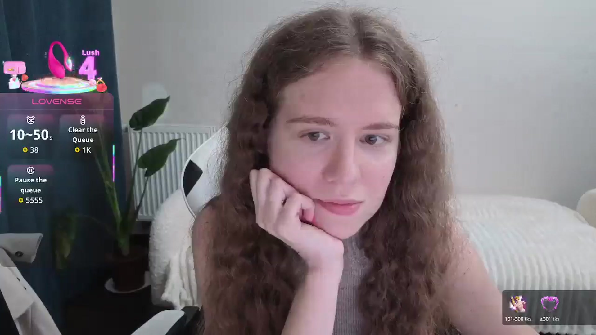 Gallery image thumbnail from BlueFlowerr's myfreecams stream on, 10/04/2025, 19:56 image 2 of 20