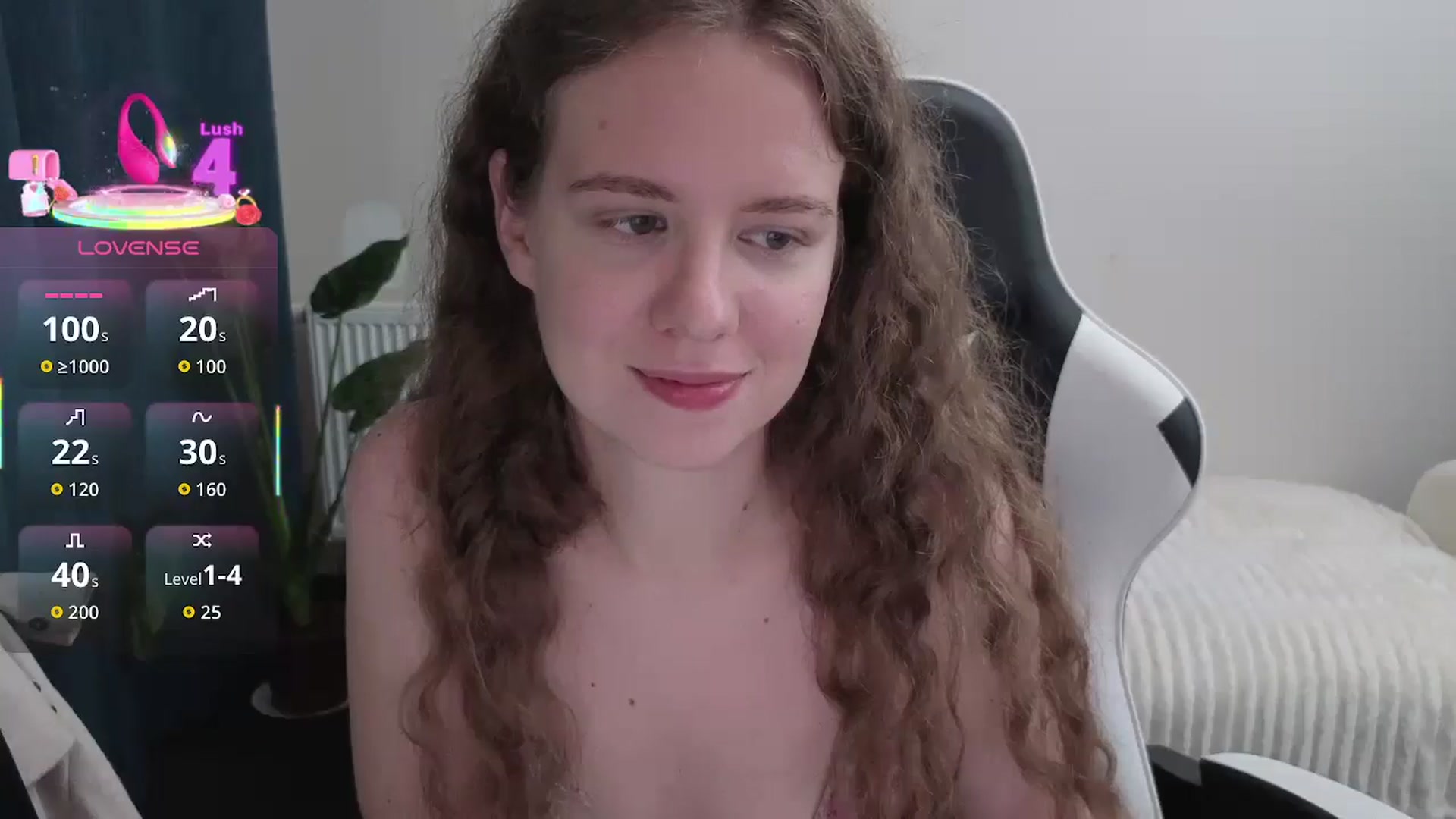 Gallery image thumbnail from BlueFlowerr's myfreecams stream on, 10/04/2025, 20:23 image 16 of 20