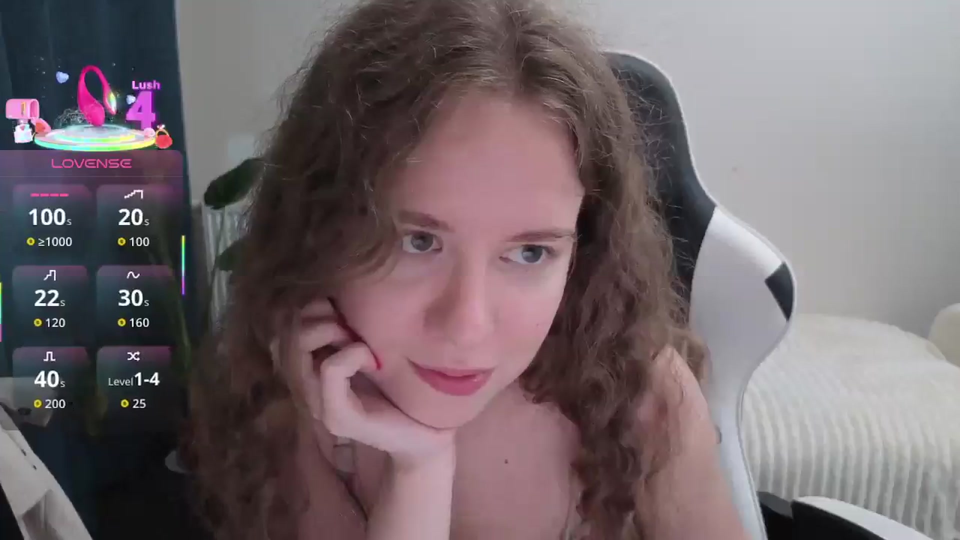 Gallery image thumbnail from BlueFlowerr's myfreecams stream on, 10/04/2025, 20:23 image 10 of 20