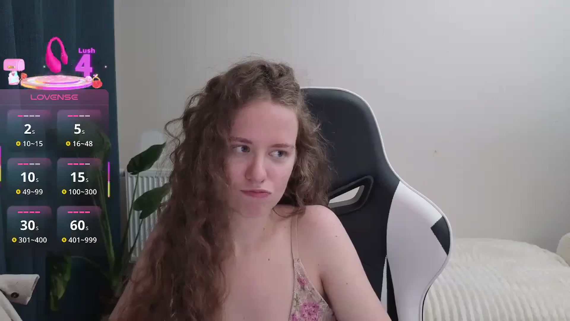 Gallery image thumbnail from BlueFlowerr's myfreecams stream on, 10/04/2025, 20:46 image 16 of 20