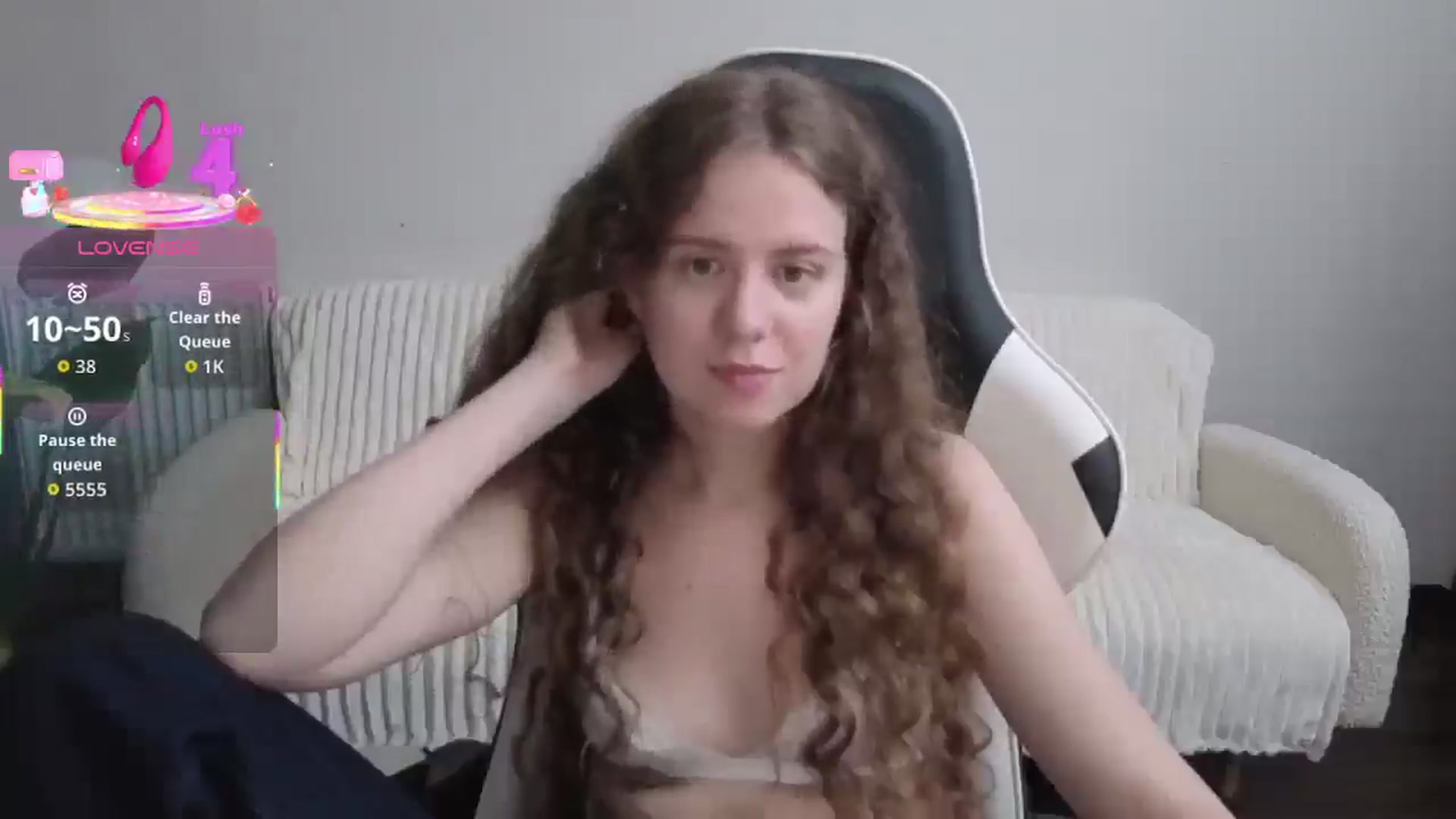 Gallery image thumbnail from BlueFlowerr's myfreecams stream on, 10/08/2025, 17:53 image 18 of 20