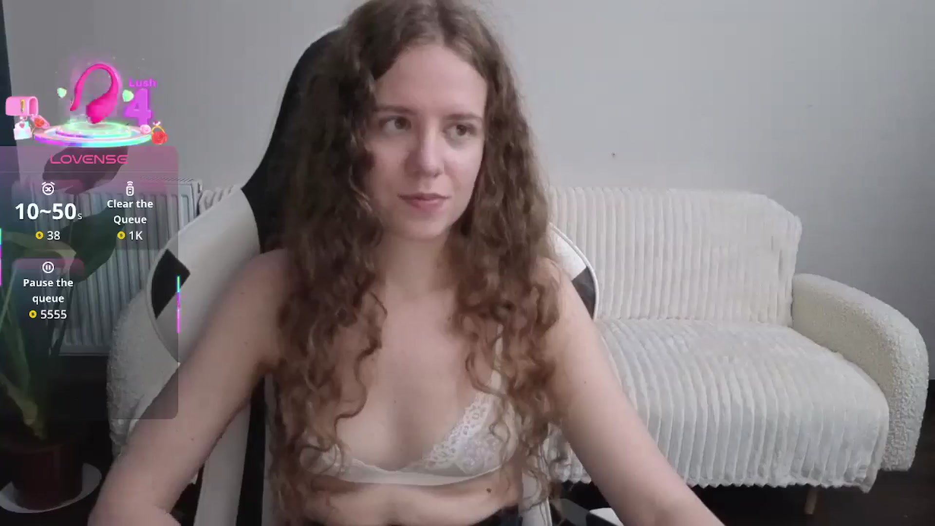Gallery image thumbnail from BlueFlowerr's myfreecams stream on, 10/08/2025, 20:00 image 11 of 20