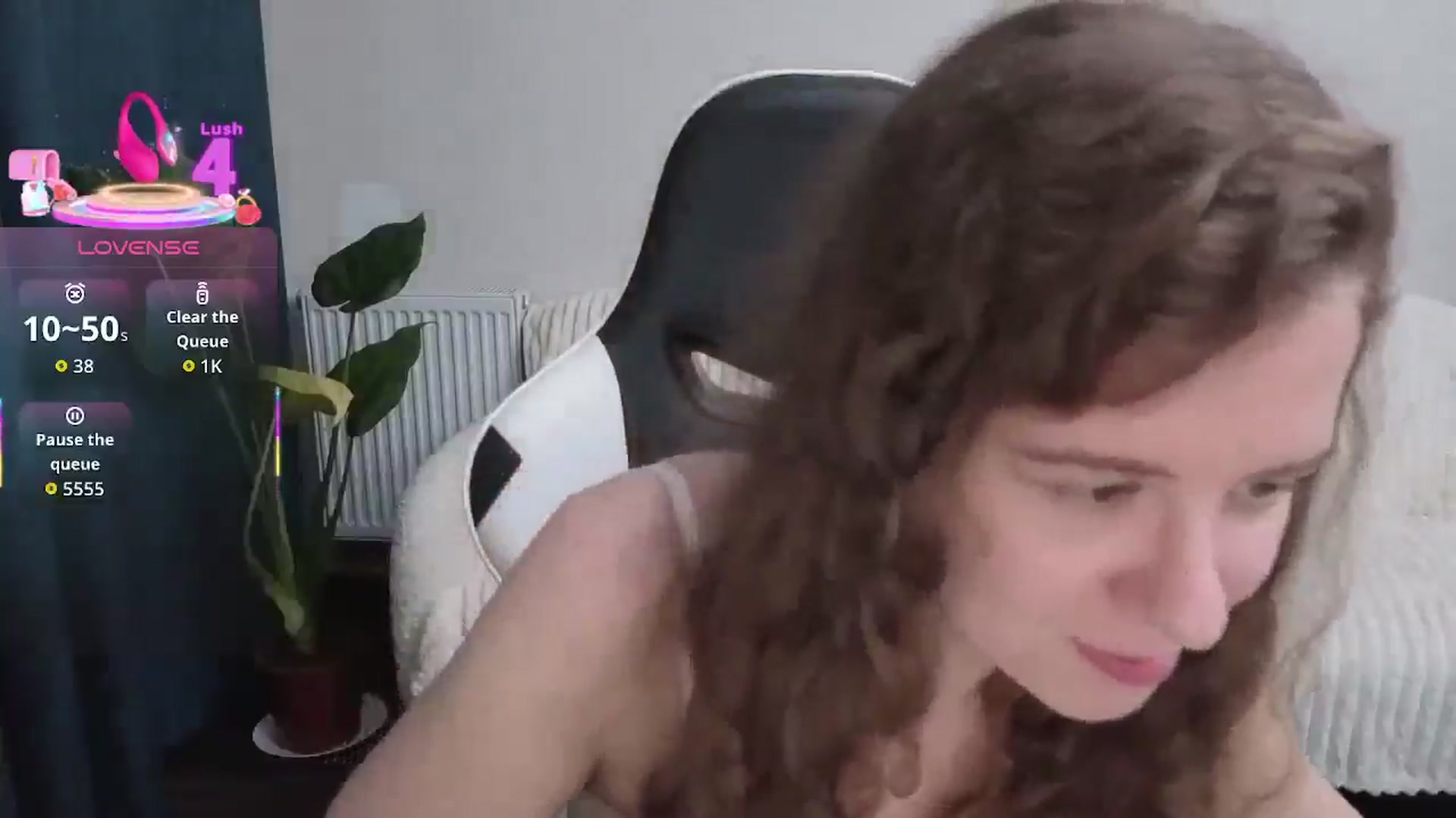 Gallery image thumbnail from BlueFlowerr's myfreecams stream on, 10/08/2025, 22:37 image 2 of 20