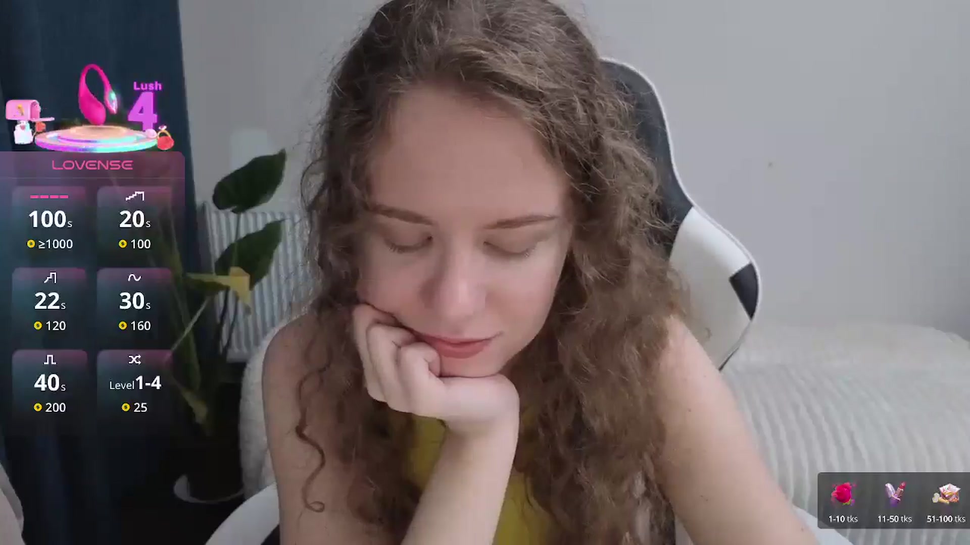 Gallery image thumbnail from BlueFlowerr's myfreecams stream on, 10/09/2025, 17:10 image 5 of 20