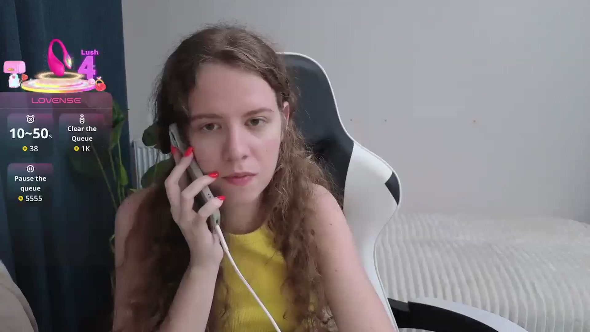 Gallery image thumbnail from BlueFlowerr's myfreecams stream on, 10/09/2025, 22:21 image 18 of 20