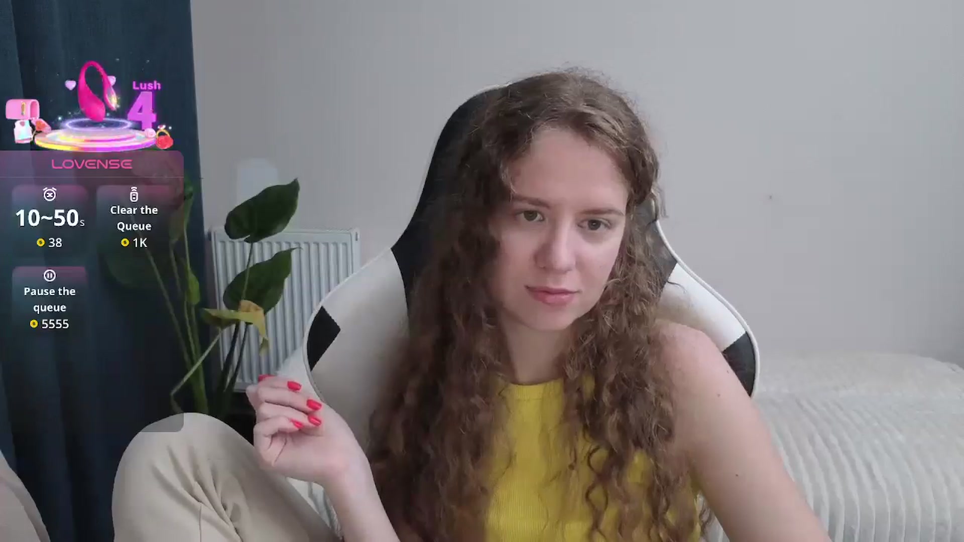Gallery image thumbnail from BlueFlowerr's myfreecams stream on, 10/09/2025, 22:21 image 15 of 20