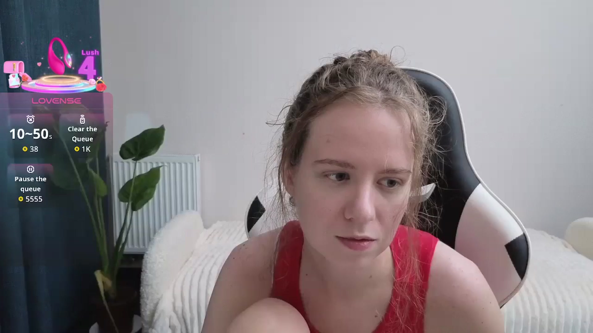 Gallery image thumbnail from BlueFlowerr's myfreecams stream on, 10/10/2025, 17:56 image 15 of 20