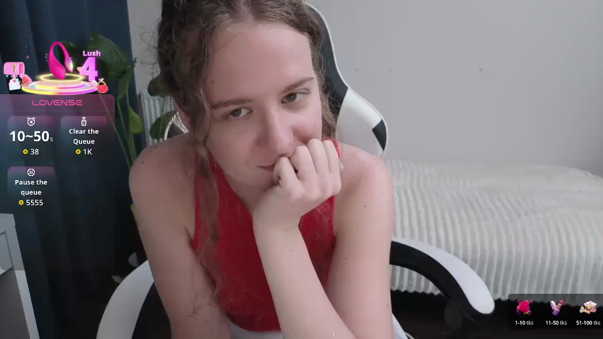 Gallery image thumbnail from BlueFlowerr's myfreecams stream on, 10/10/2025, 23:52 image 10 of 20