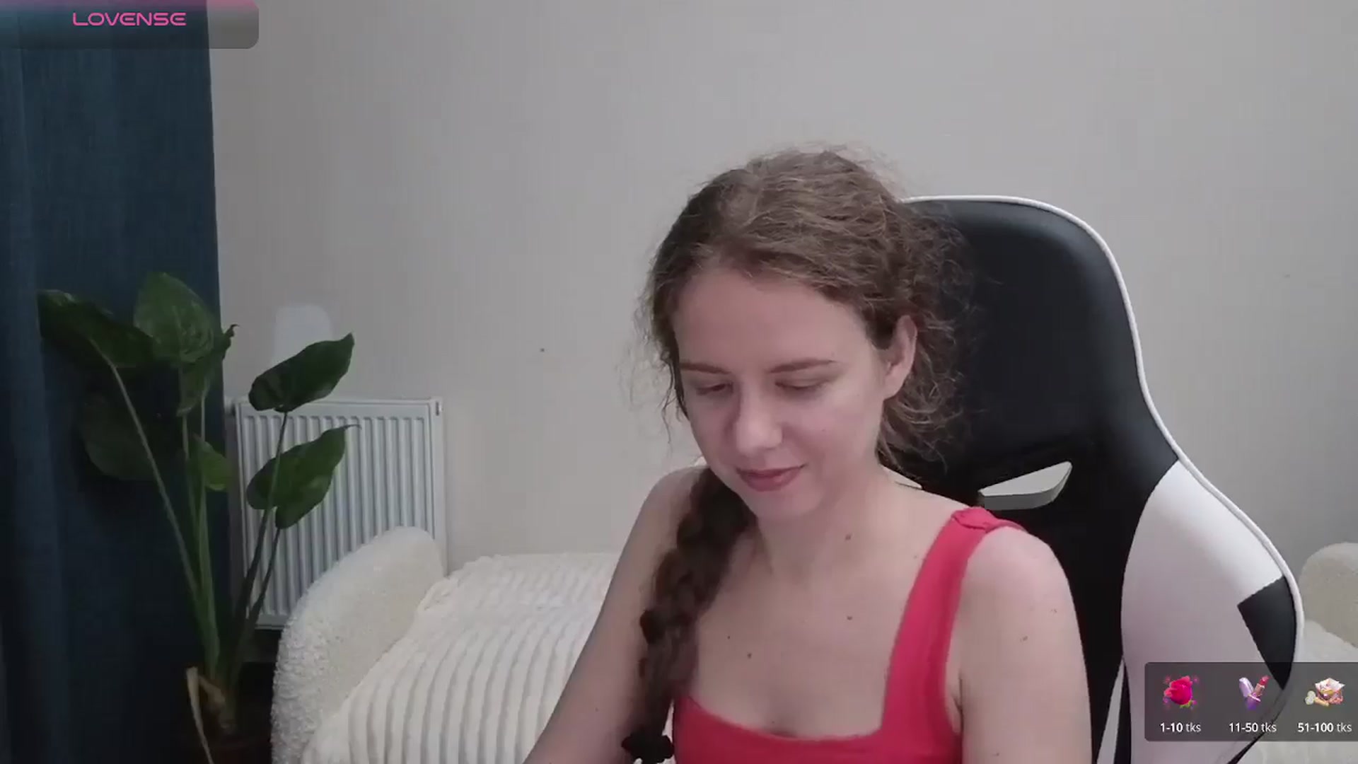 Gallery image thumbnail from BlueFlowerr's myfreecams stream on, 10/11/2025, 23:49 image 12 of 20