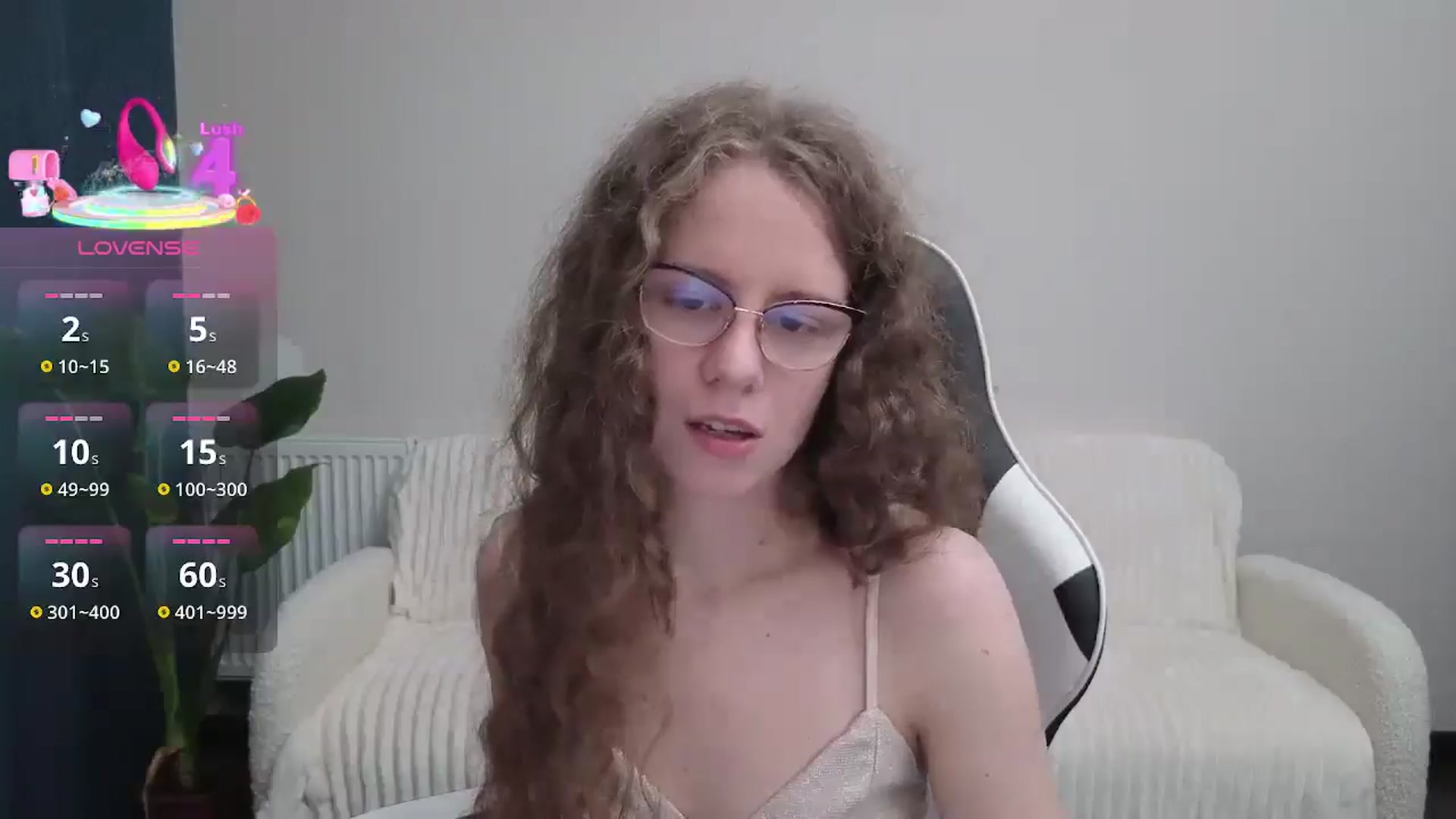 Gallery image thumbnail from BlueFlowerr's myfreecams stream on, 10/12/2025, 16:34 image 11 of 20