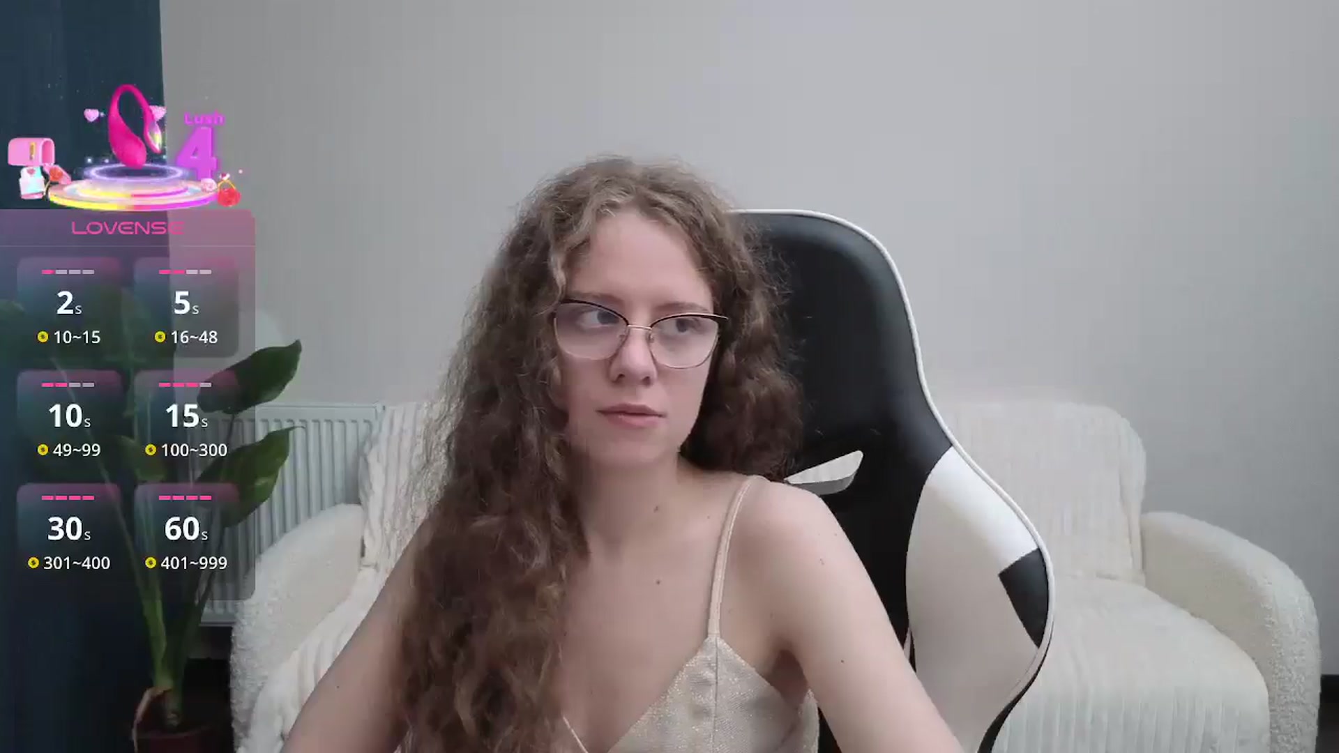 Gallery image thumbnail from BlueFlowerr's myfreecams stream on, 10/12/2025, 16:34 image 2 of 20