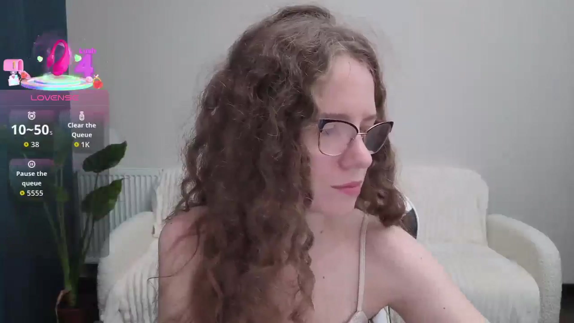 Gallery image thumbnail from BlueFlowerr's myfreecams stream on, 10/12/2025, 16:34 image 20 of 20