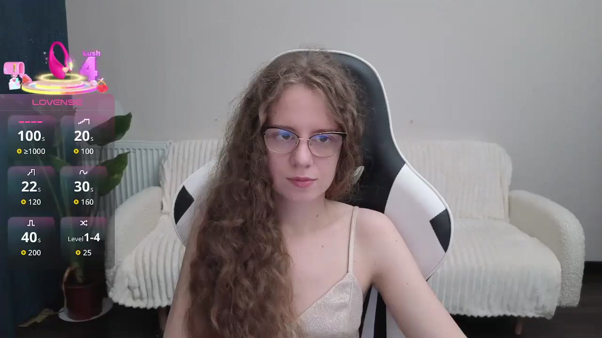 Gallery image thumbnail from BlueFlowerr's myfreecams stream on, 10/12/2025, 16:58 image 19 of 20