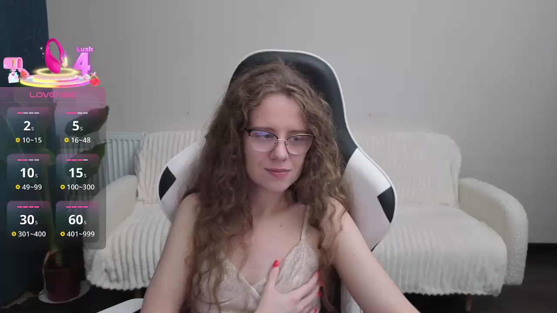 Gallery image thumbnail from BlueFlowerr's myfreecams stream on, 10/12/2025, 20:46 image 12 of 20