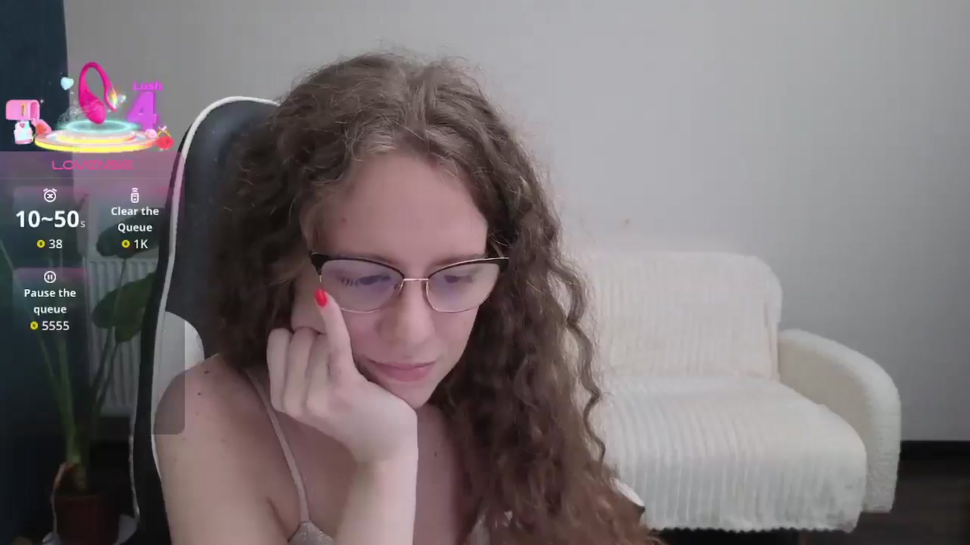 Gallery image thumbnail from BlueFlowerr's myfreecams stream on, 10/12/2025, 21:49 image 5 of 20
