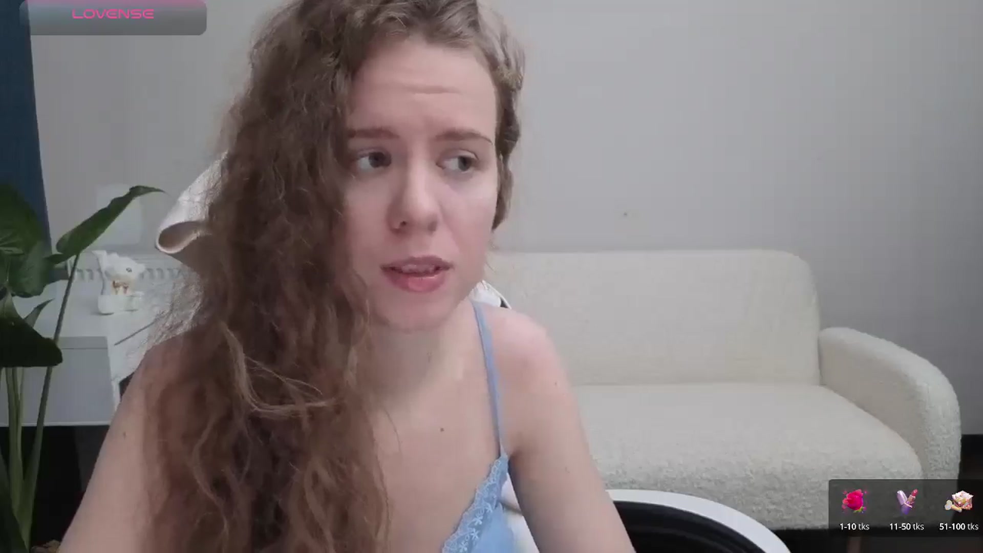 Gallery image thumbnail from BlueFlowerr's myfreecams stream on, 10/13/2025, 16:56 image 2 of 20