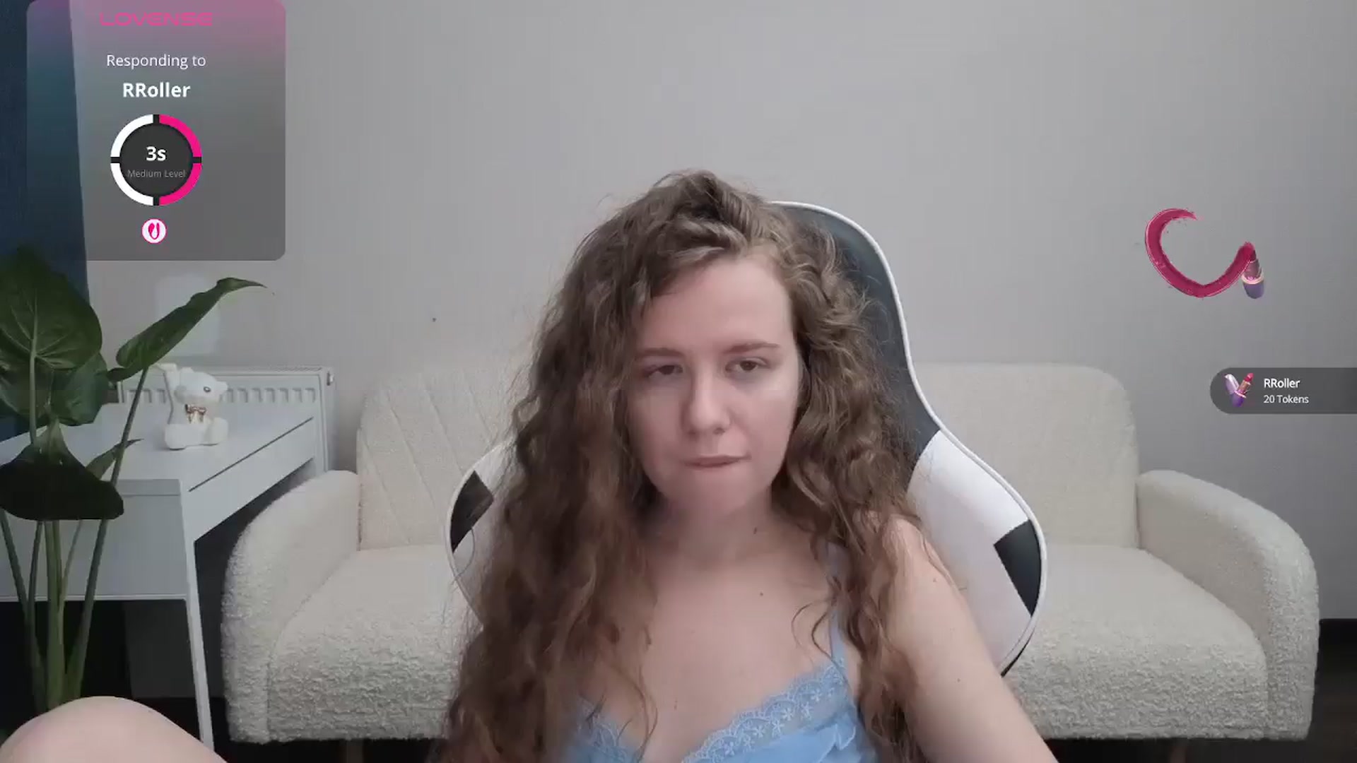 Gallery image thumbnail from BlueFlowerr's myfreecams stream on, 10/13/2025, 21:09 image 3 of 20