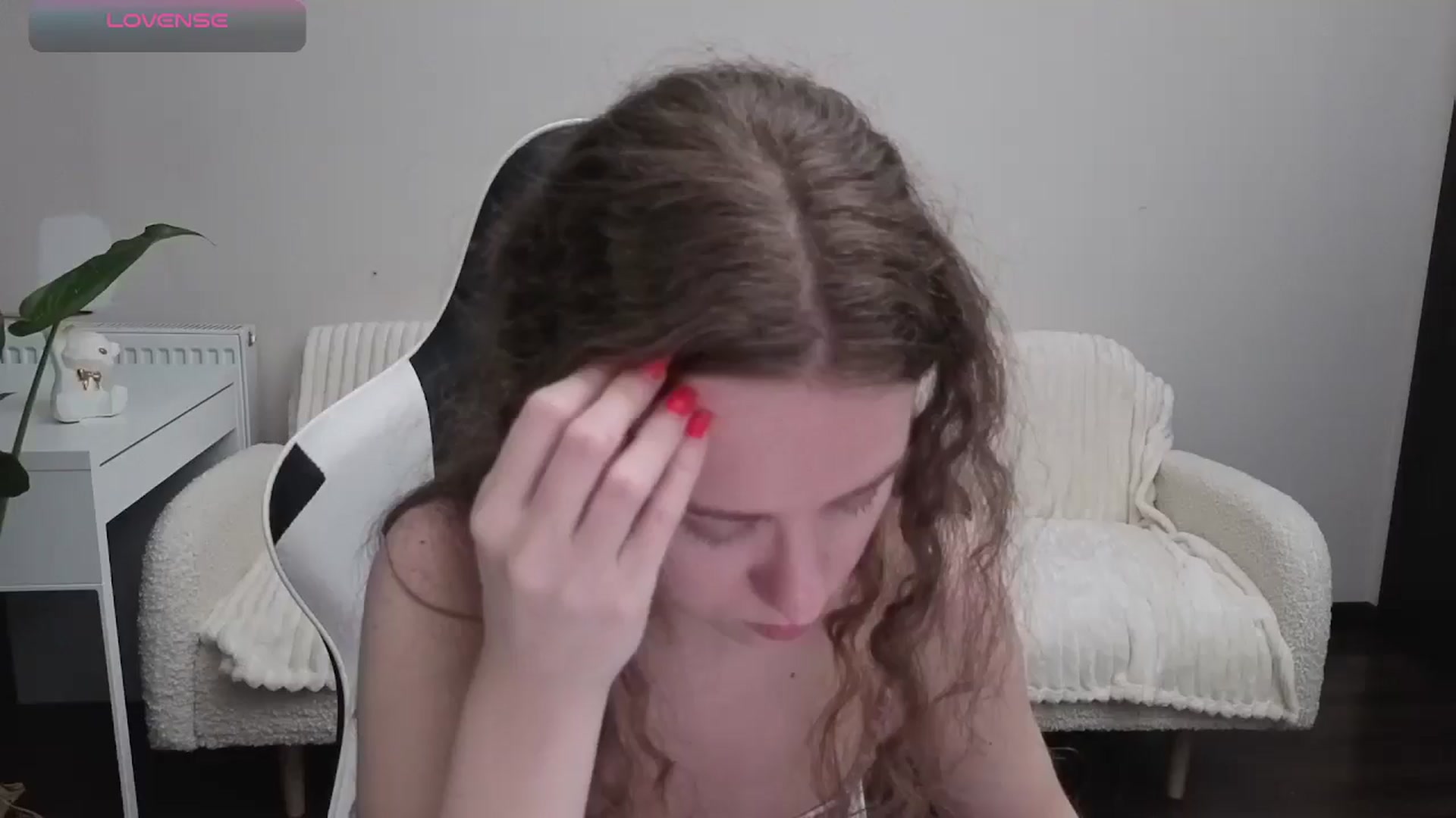 Gallery image thumbnail from BlueFlowerr's myfreecams stream on, 10/14/2025, 20:02 image 6 of 20