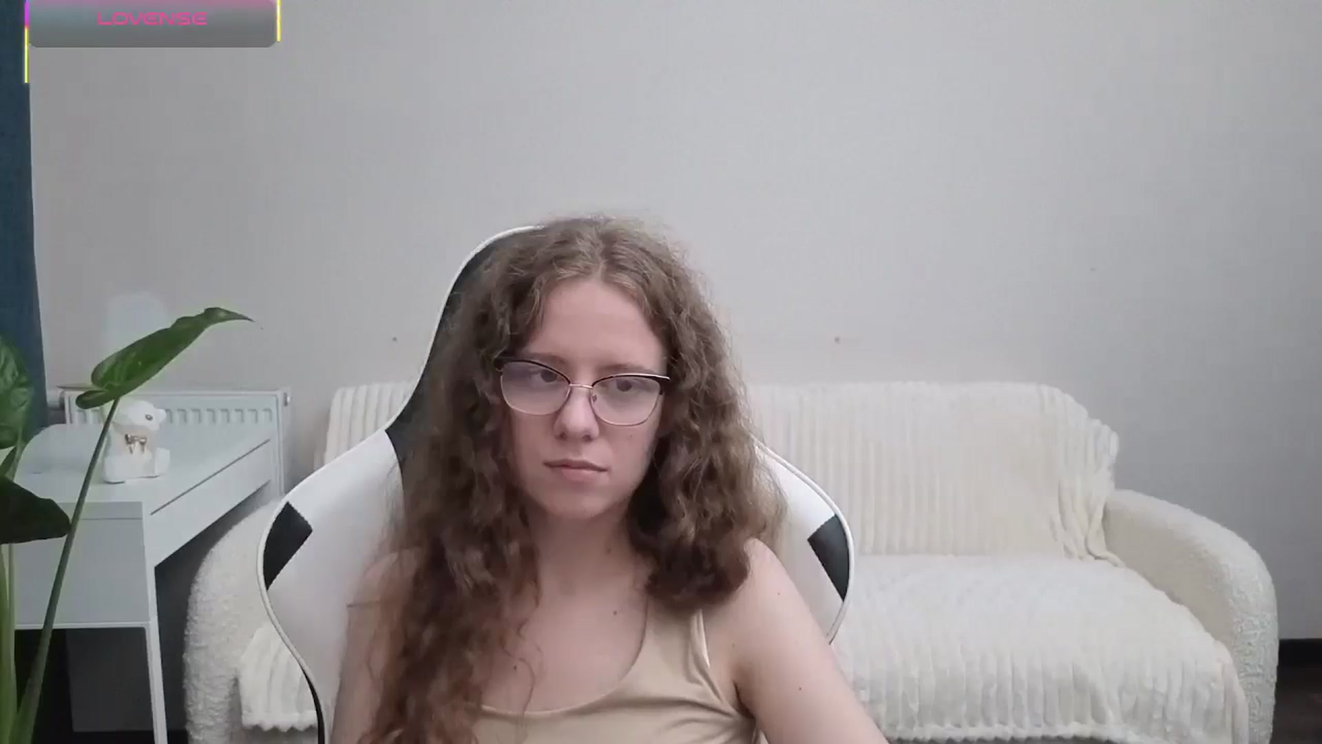 Gallery image thumbnail from BlueFlowerr's myfreecams stream on, 10/18/2025, 19:31 image 6 of 20