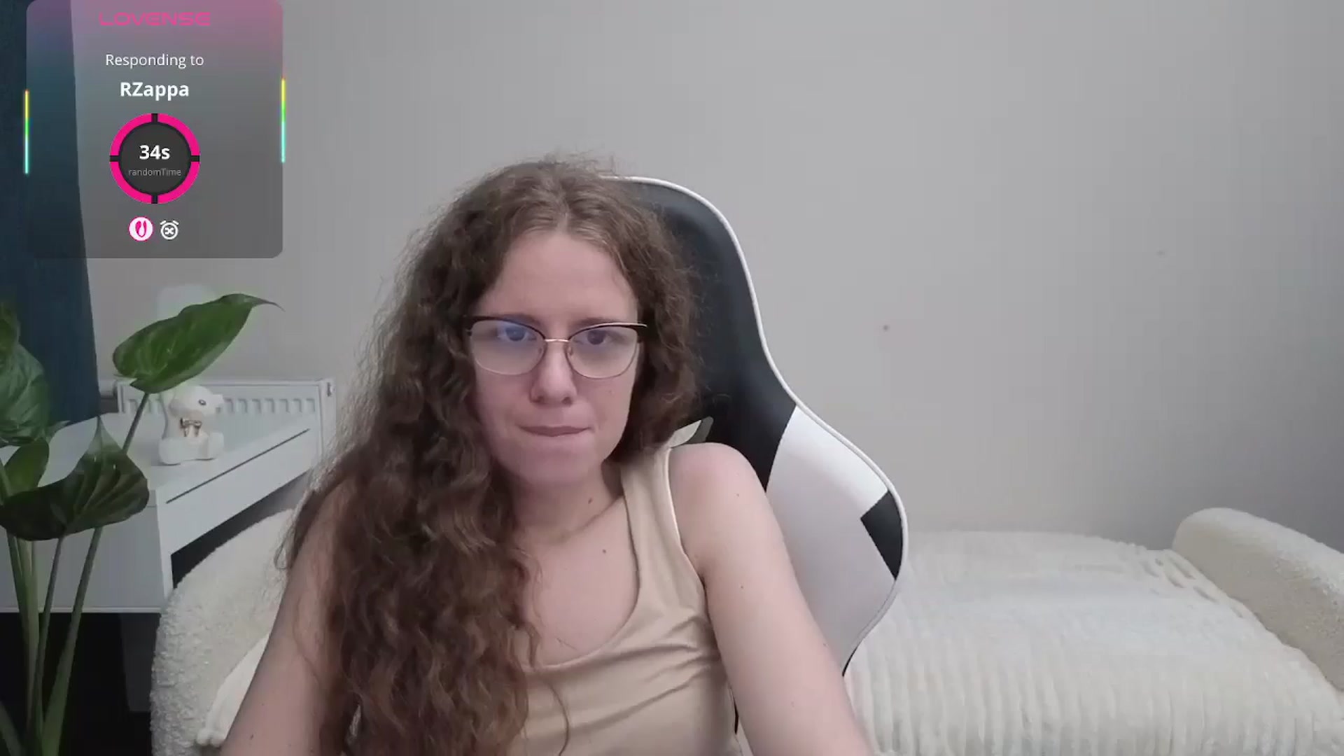 Gallery image thumbnail from BlueFlowerr's myfreecams stream on, 10/18/2025, 21:13 image 7 of 20