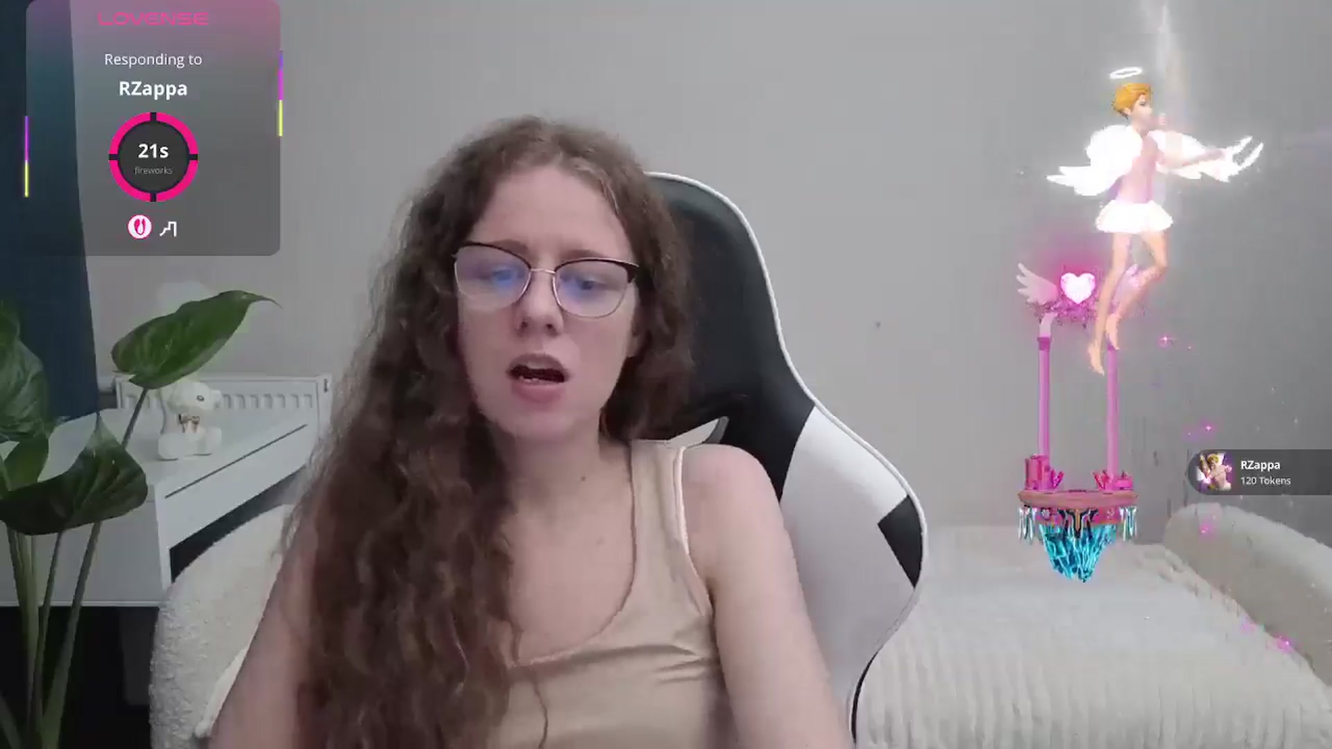 Gallery image thumbnail from BlueFlowerr's myfreecams stream on, 10/18/2025, 21:13 image 6 of 20