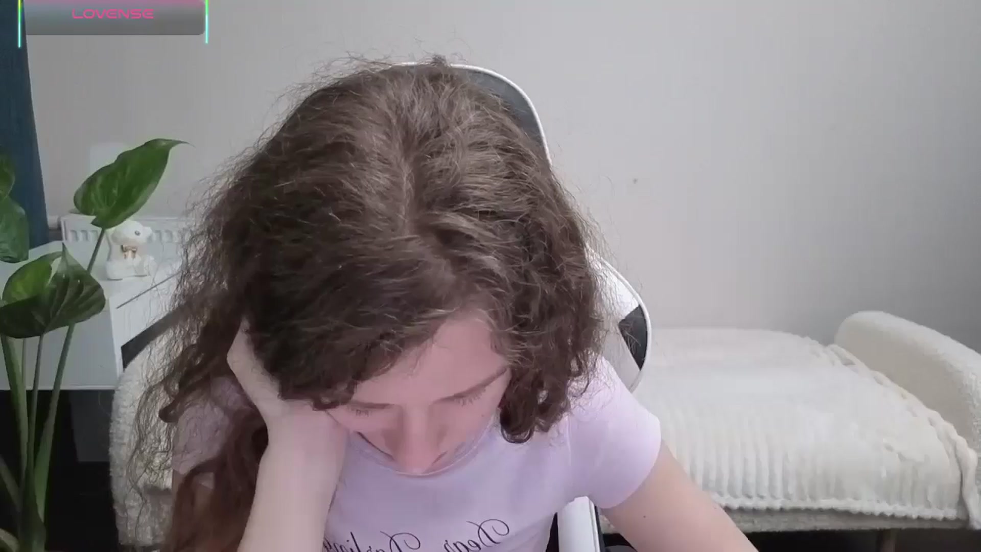 Gallery image thumbnail from BlueFlowerr's myfreecams stream on, 10/20/2025, 23:52 image 8 of 20