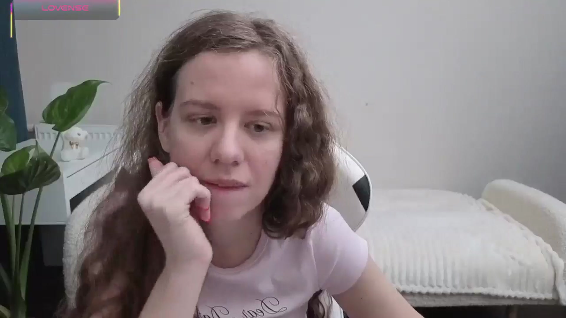 Gallery image thumbnail from BlueFlowerr's myfreecams stream on, 10/20/2025, 23:52 image 9 of 20