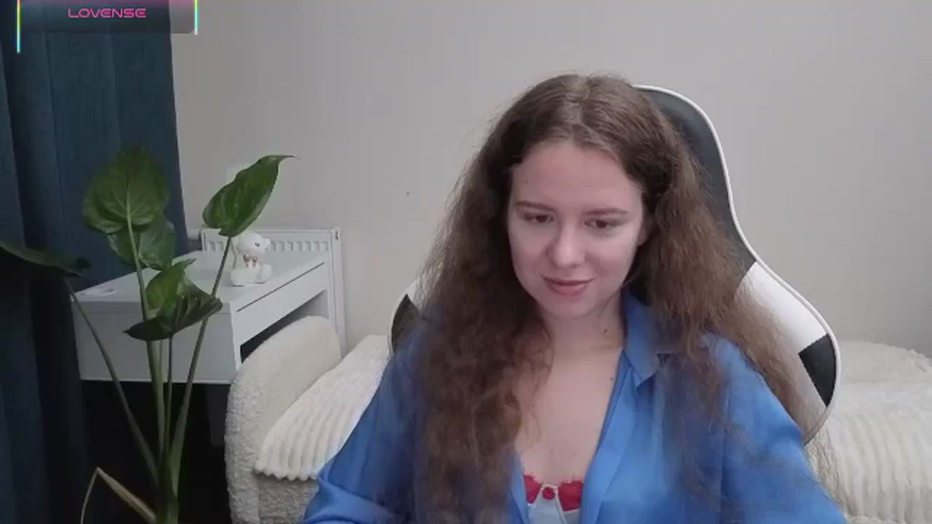 Gallery image thumbnail from BlueFlowerr's myfreecams stream on, 10/22/2025, 17:42 image 11 of 20