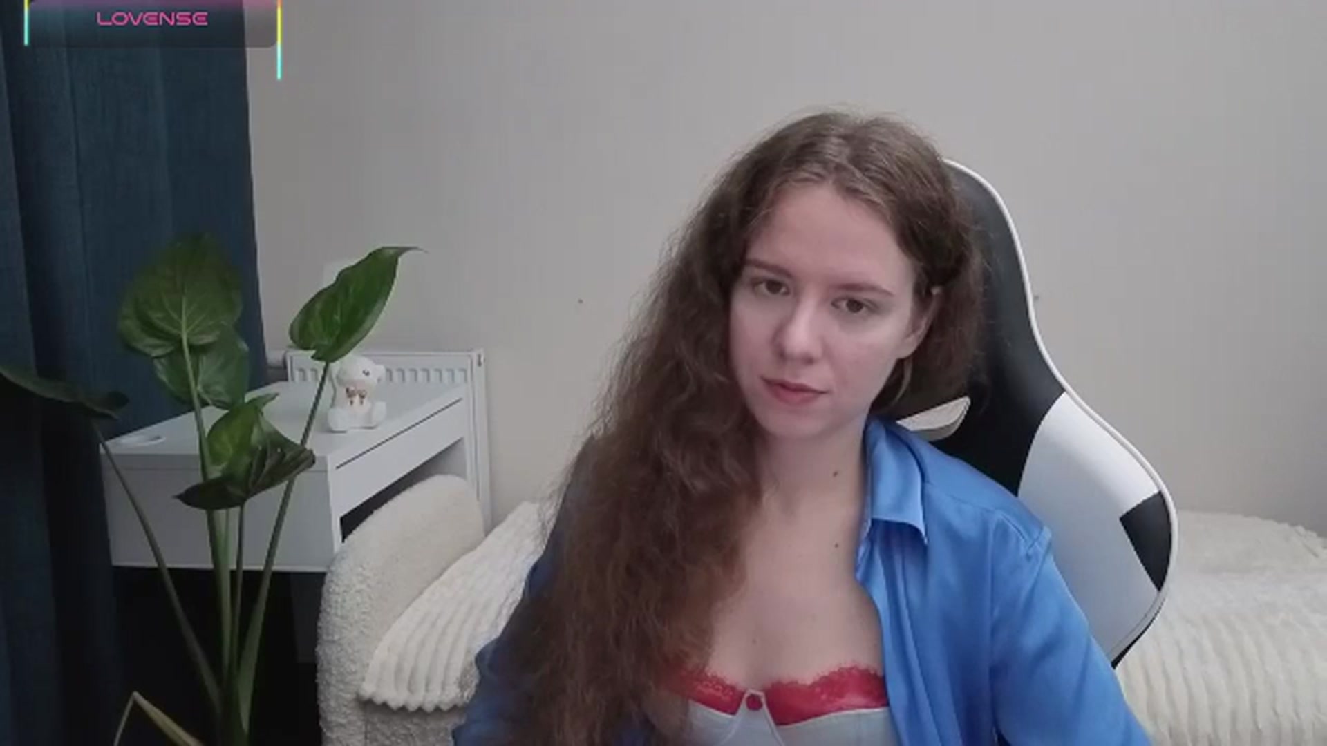 Gallery image thumbnail from BlueFlowerr's myfreecams stream on, 10/22/2025, 17:42 image 7 of 20