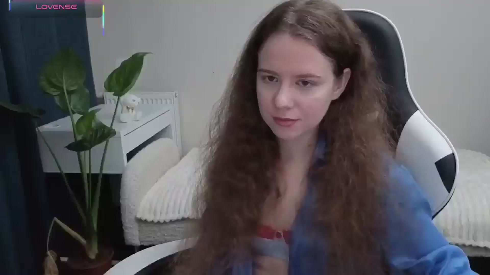 Gallery image thumbnail from BlueFlowerr's myfreecams stream on, 10/22/2025, 17:42 image 1 of 20
