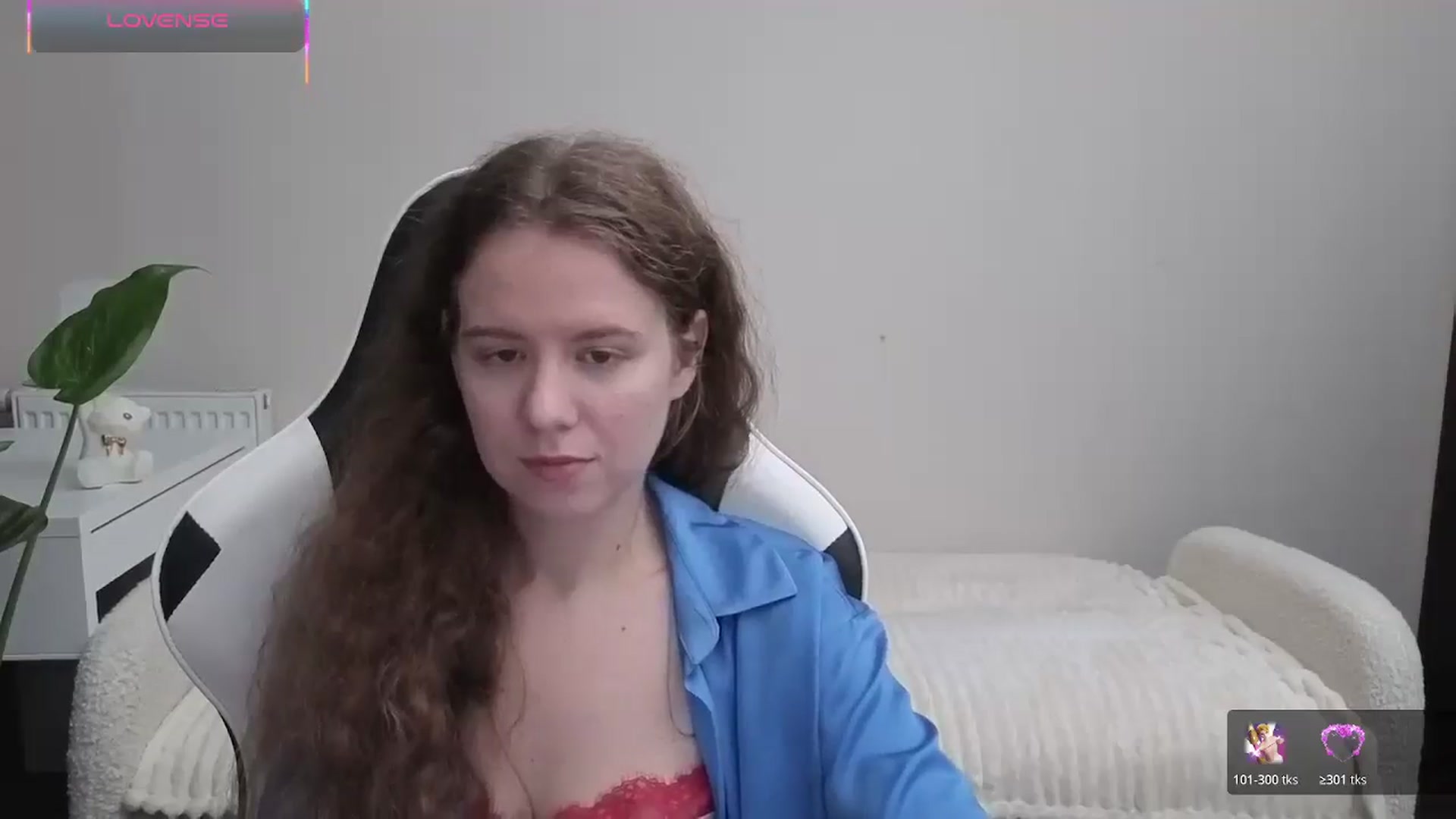 Gallery image thumbnail from BlueFlowerr's myfreecams stream on, 10/22/2025, 20:55 image 10 of 20