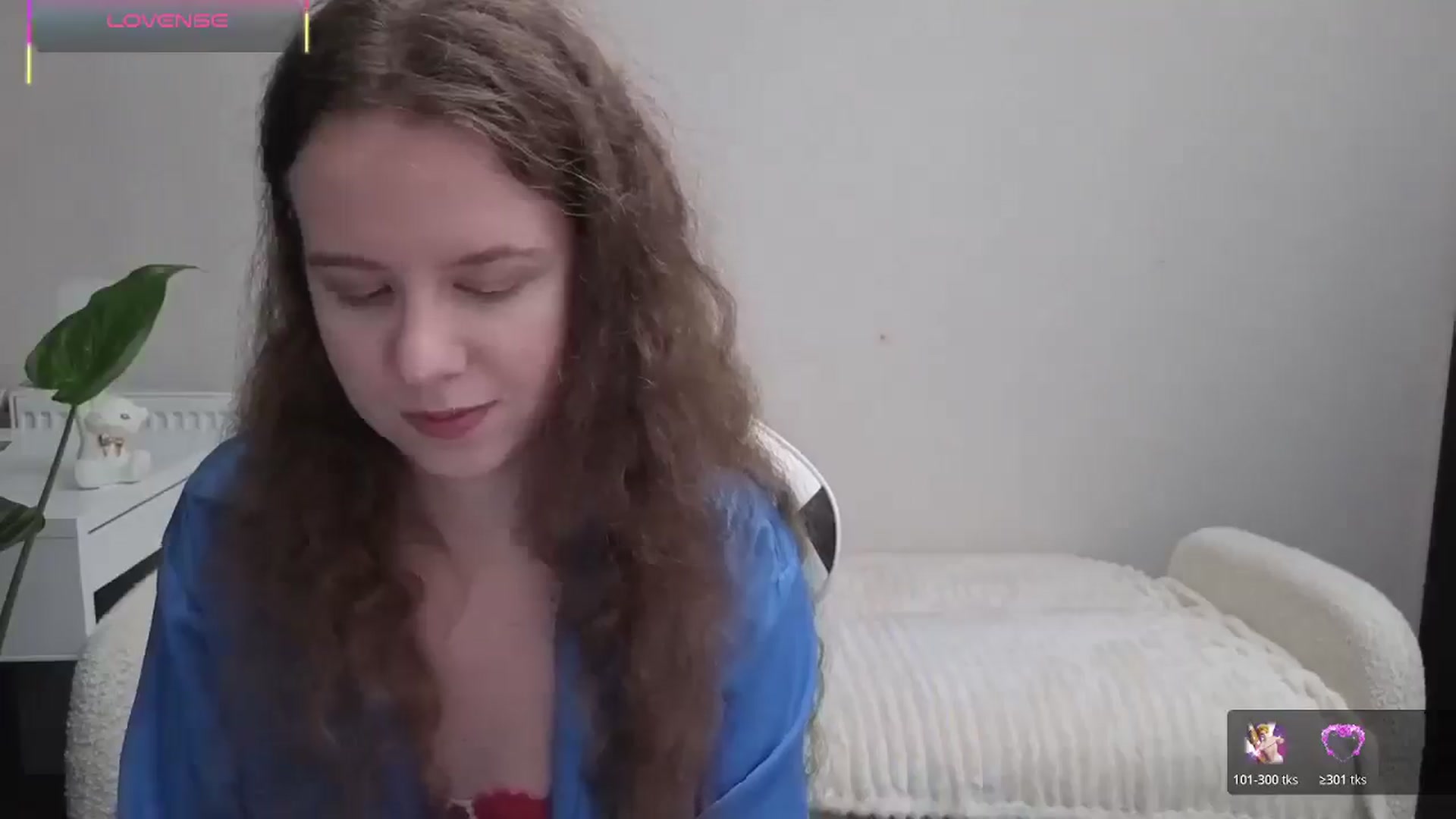Gallery image thumbnail from BlueFlowerr's myfreecams stream on, 10/22/2025, 20:55 image 6 of 20