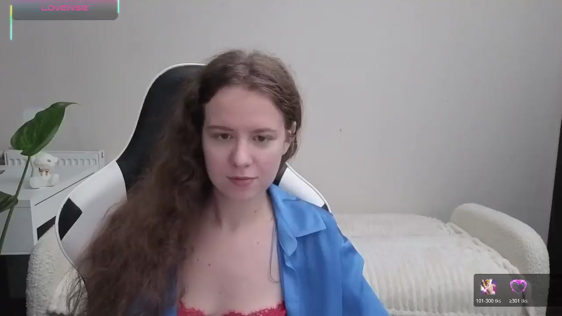 Gallery image thumbnail from BlueFlowerr's myfreecams stream on, 10/22/2025, 20:55 image 8 of 20