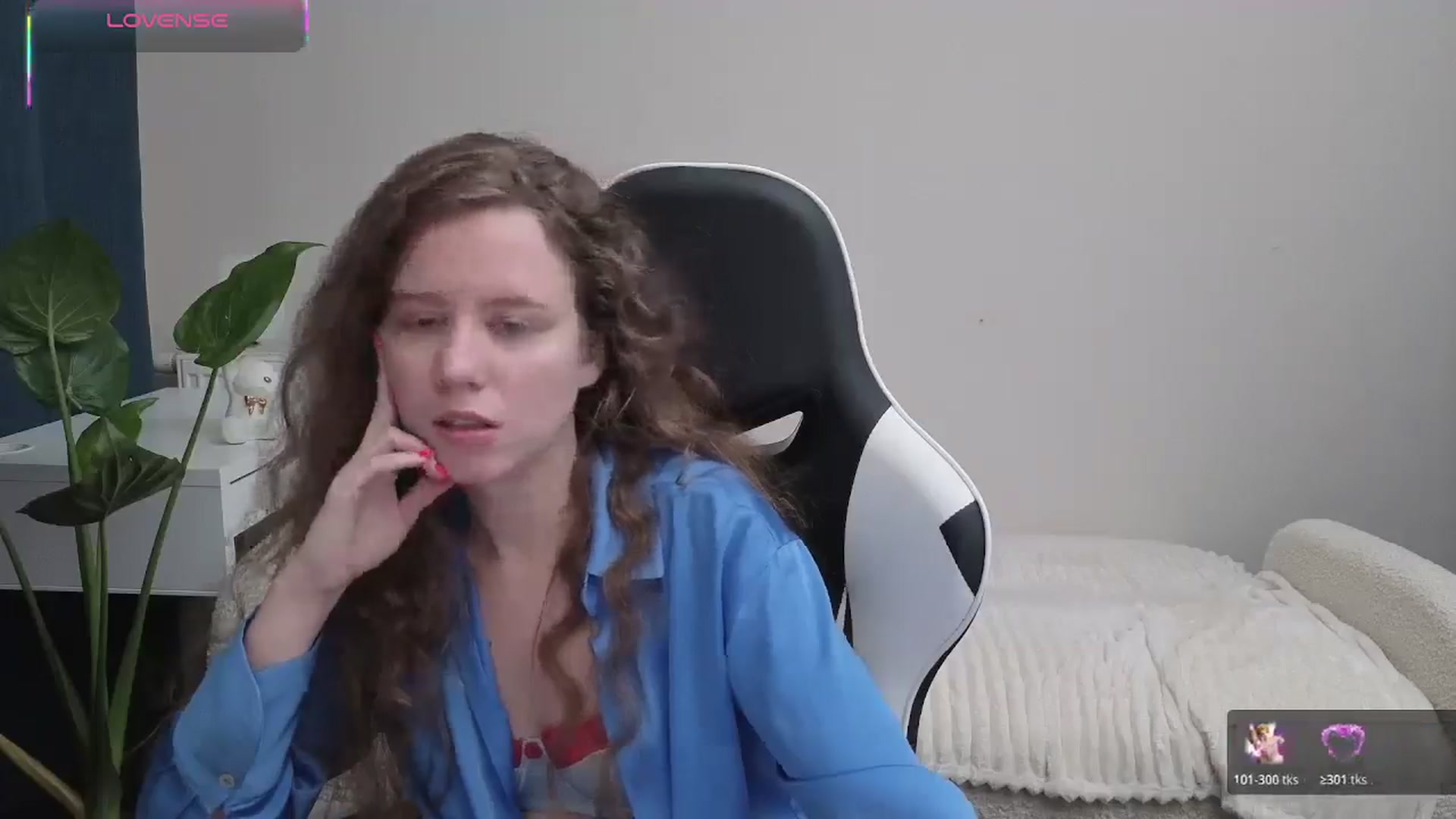Gallery image thumbnail from BlueFlowerr's myfreecams stream on, 10/22/2025, 23:55 image 8 of 20