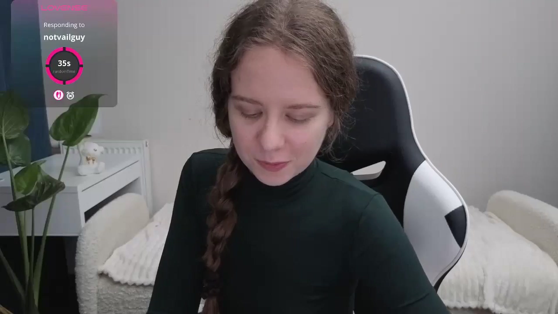 Gallery image thumbnail from BlueFlowerr's myfreecams stream on, 10/23/2025, 19:19 image 10 of 20