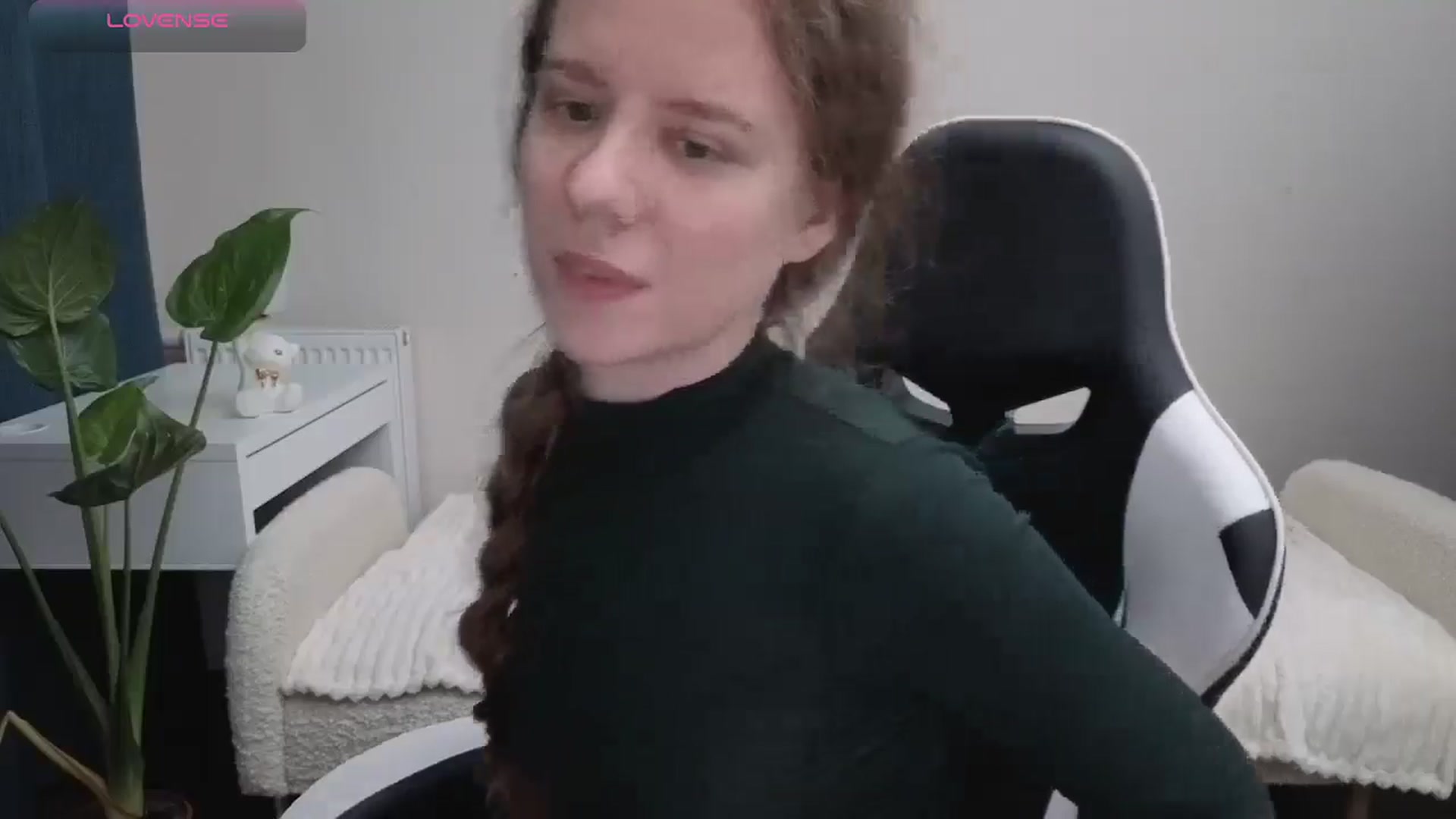 Gallery image thumbnail from BlueFlowerr's myfreecams stream on, 10/23/2025, 23:25 image 11 of 20