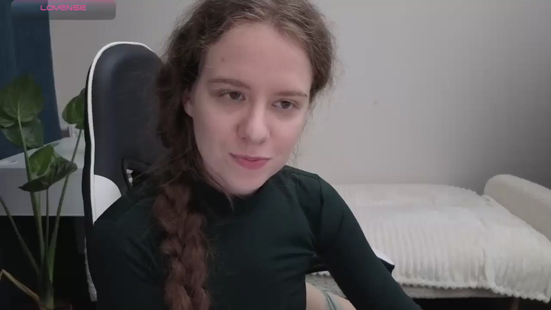 Gallery image thumbnail from BlueFlowerr's myfreecams stream on, 10/23/2025, 23:25 image 19 of 20