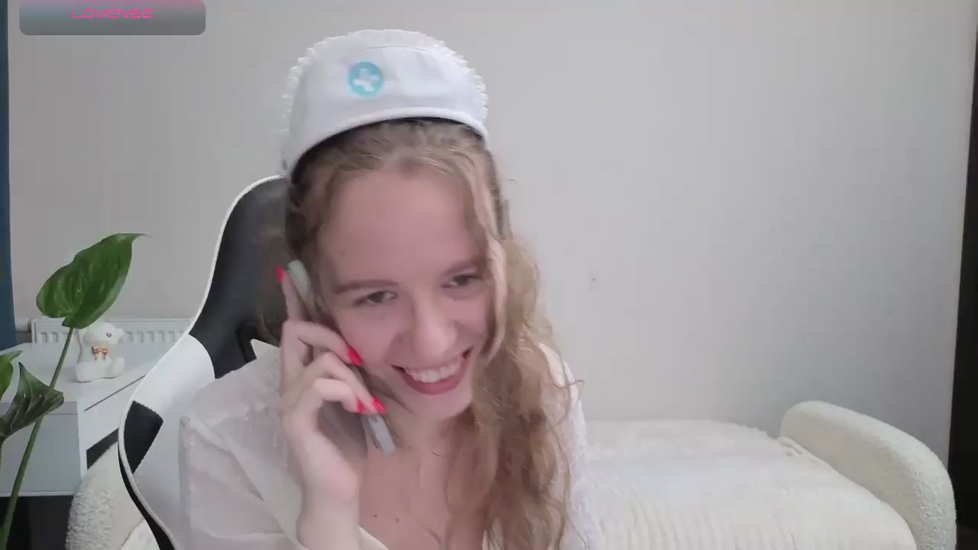 Gallery image thumbnail from BlueFlowerr's myfreecams stream on, 10/24/2025, 18:42 image 1 of 20